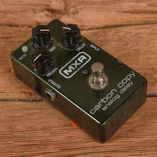 MXR M169 Carbon Copy Effect Pedals