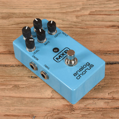 MXR Analog Chorus Effects and Pedals / Chorus and Vibrato