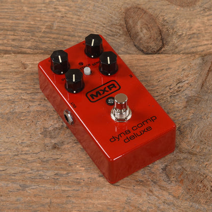 MXR Dyna Comp Deluxe Compressor Effects and Pedals / Compression and Sustain