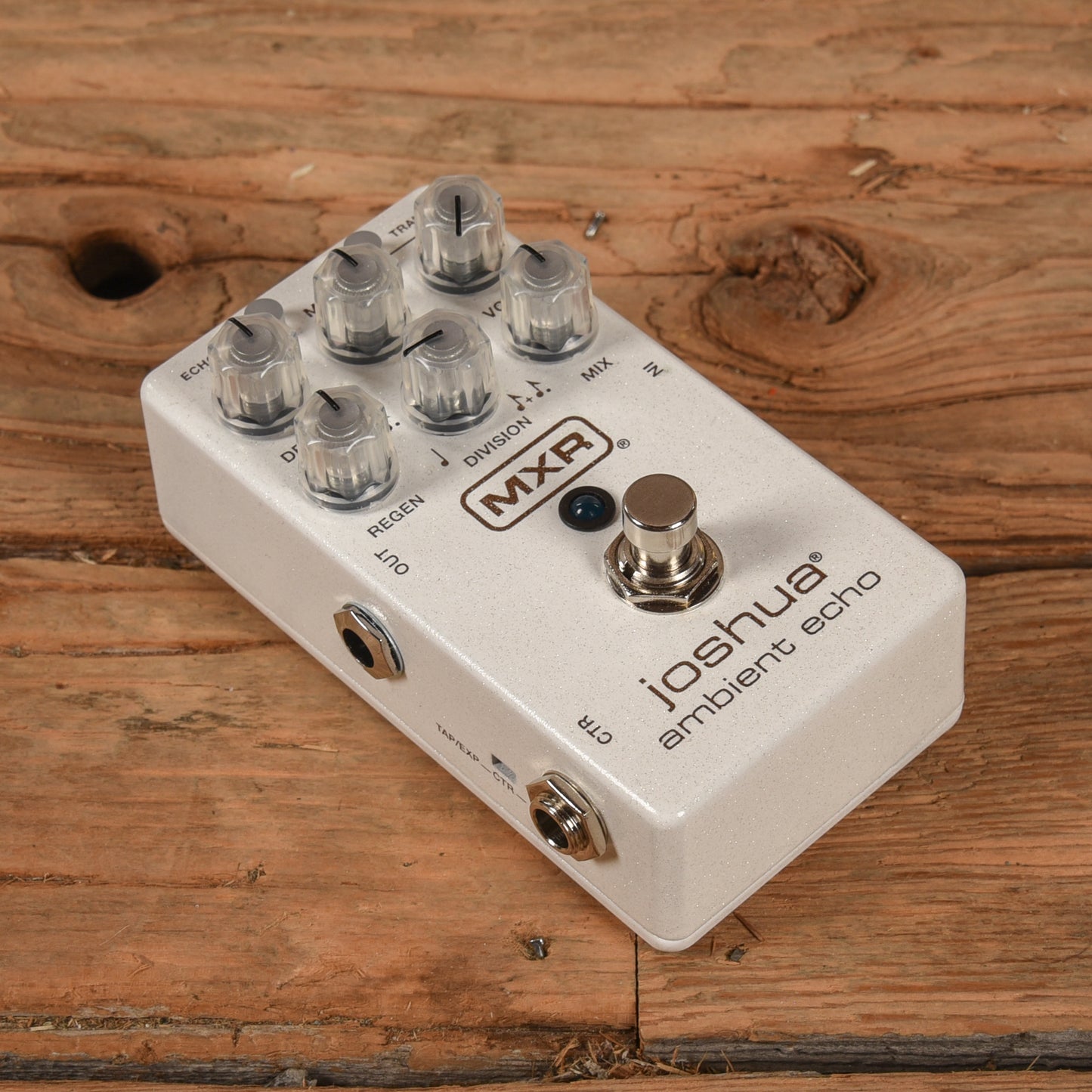 MXR M309 Joshua Ambient Echo Effects and Pedals / Delay