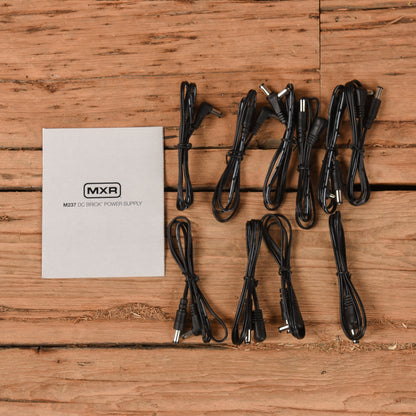 MXR DC Brick Effects and Pedals / Pedalboards and Power Supplies