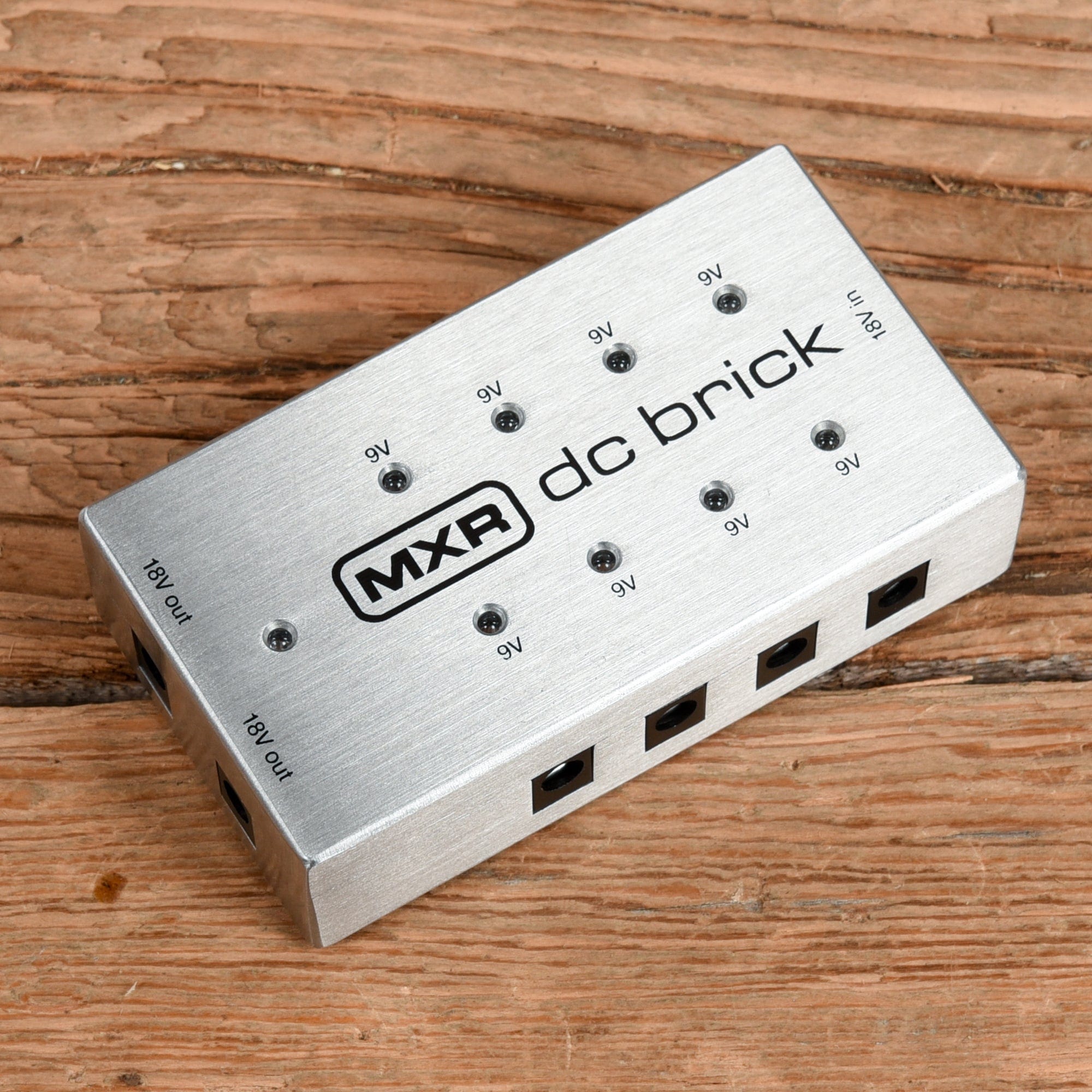 MXR M237 DC Brick Power Supply – Chicago Music Exchange