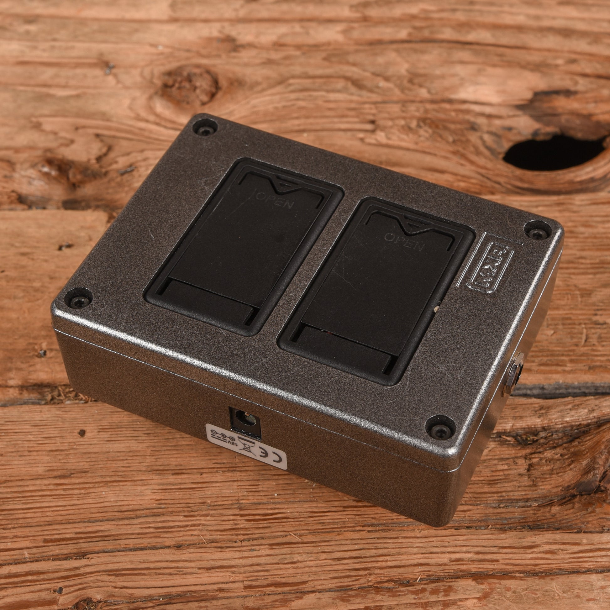MXR M-117 Flanger Effects and Pedals / Phase Shifters
