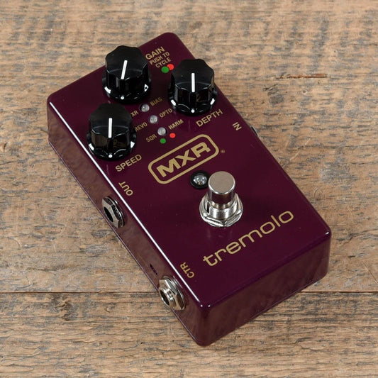 MXR M305 Tremolo Pedal Effects and Pedals / Tremolo