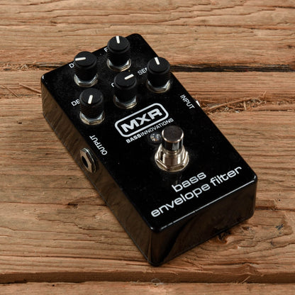 MXR M82 Bass Envelope Filter Effects and Pedals / Wahs and Filters