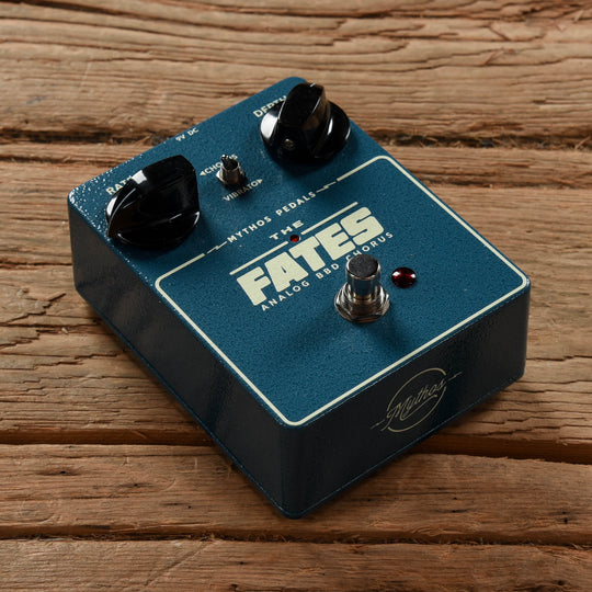 Mythos Pedals Fates Effects and Pedals / Chorus and Vibrato