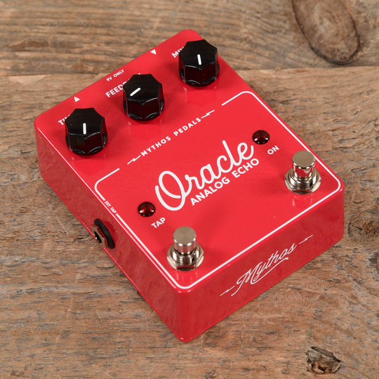 Mythos Oracle Analog Echo Pedal Effects and Pedals / Delay
