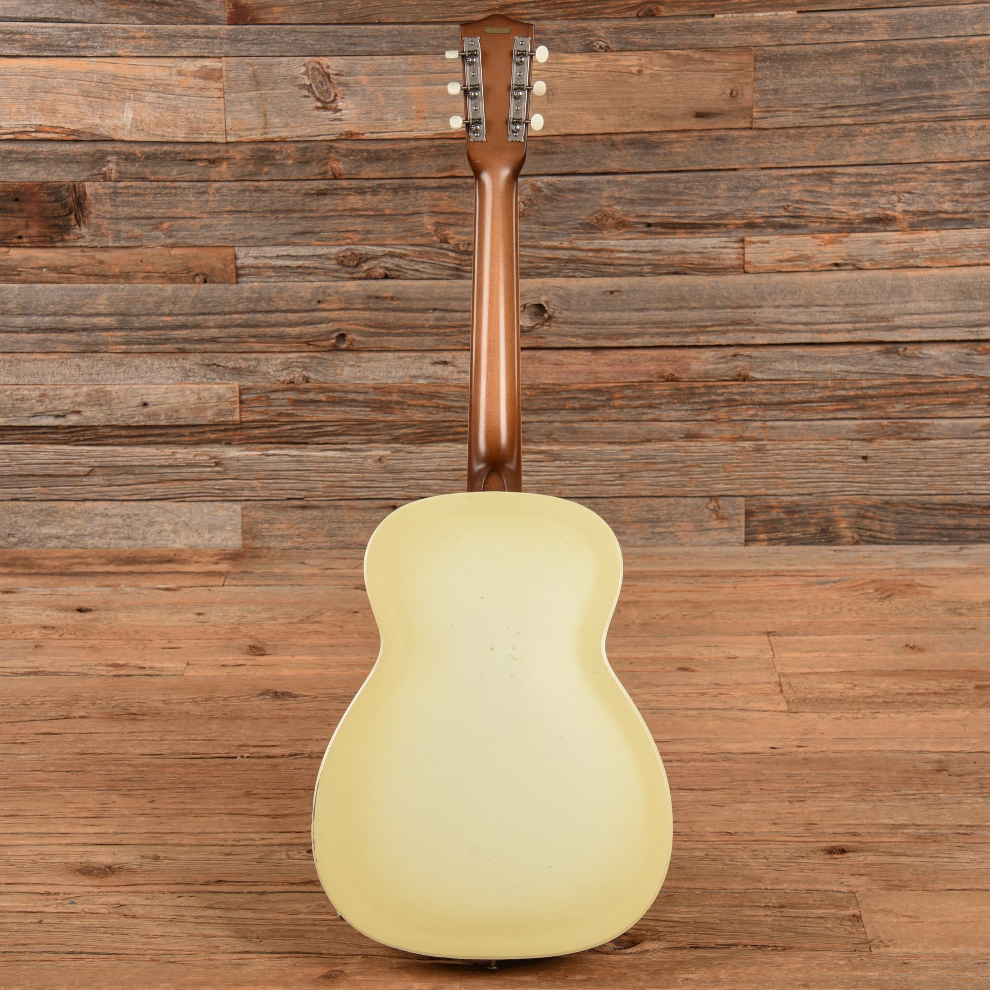 National Collegian Deluxe Ivory 2020 Acoustic Guitars / Resonator