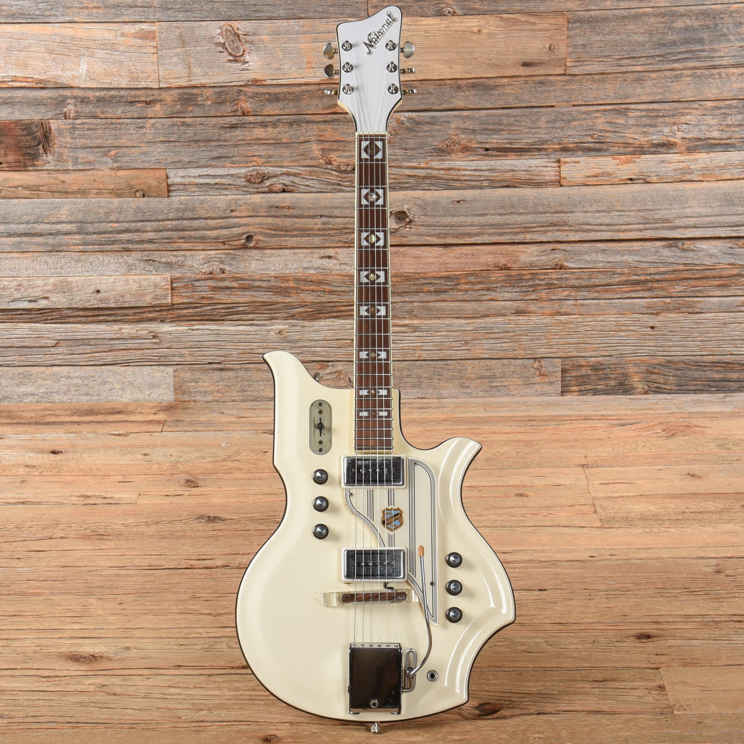 National Glenwood 99 Res-O-Glas White 1962 Electric Guitars / Semi-Hollow