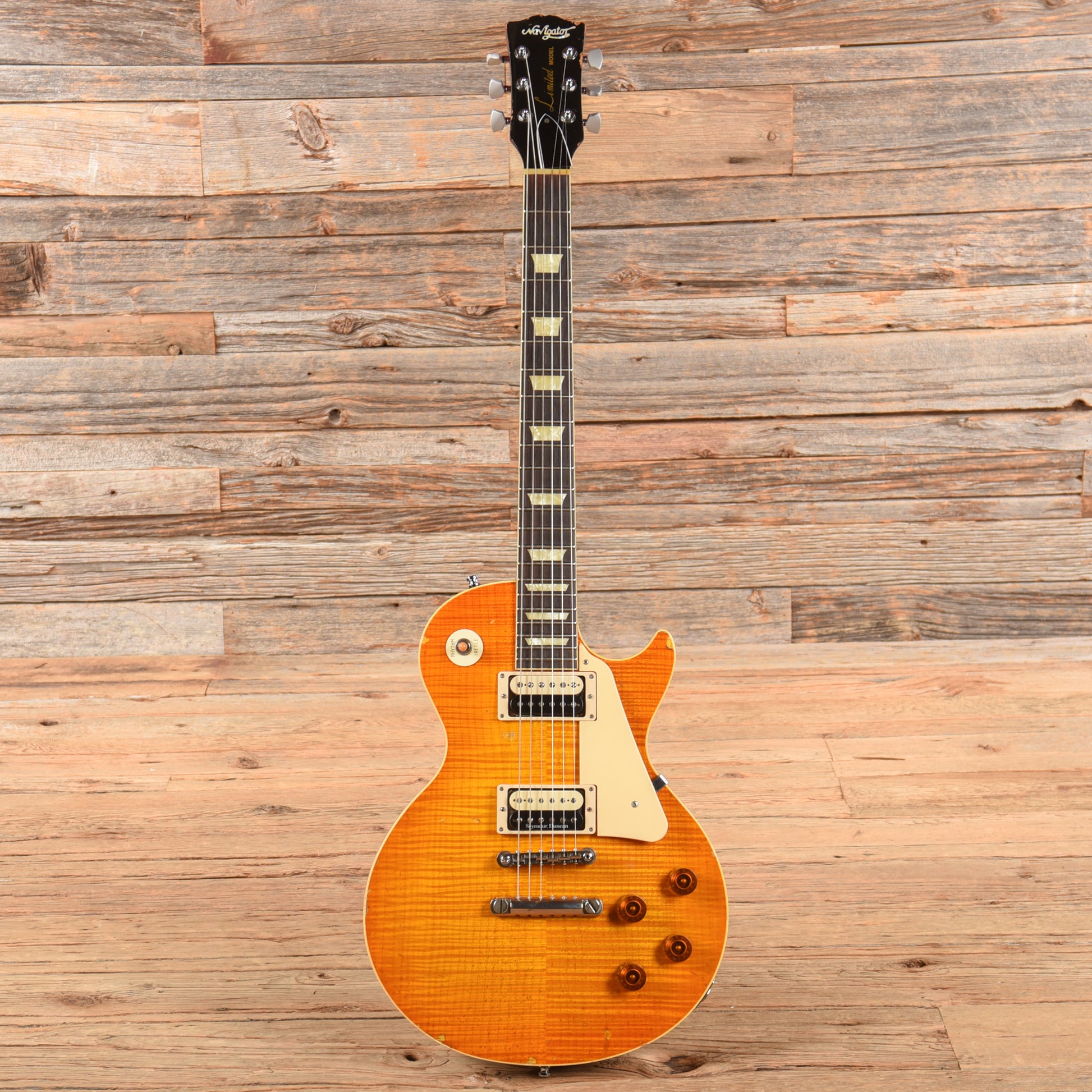 Navigator NLP-500 Sunburst Electric Guitars / Solid Body