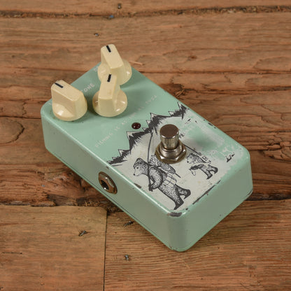 Ninevolt Fishing Is As Fun As Fuzz Effects and Pedals / Fuzz