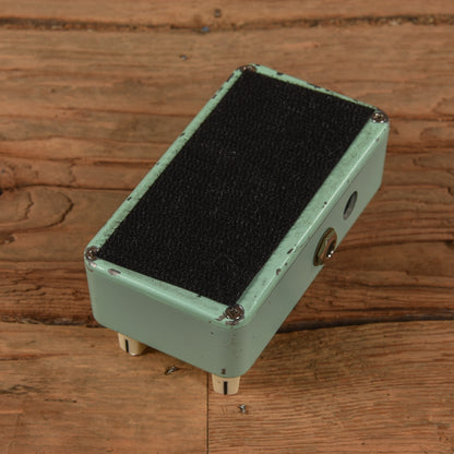 Ninevolt Fishing Is As Fun As Fuzz Effects and Pedals / Fuzz