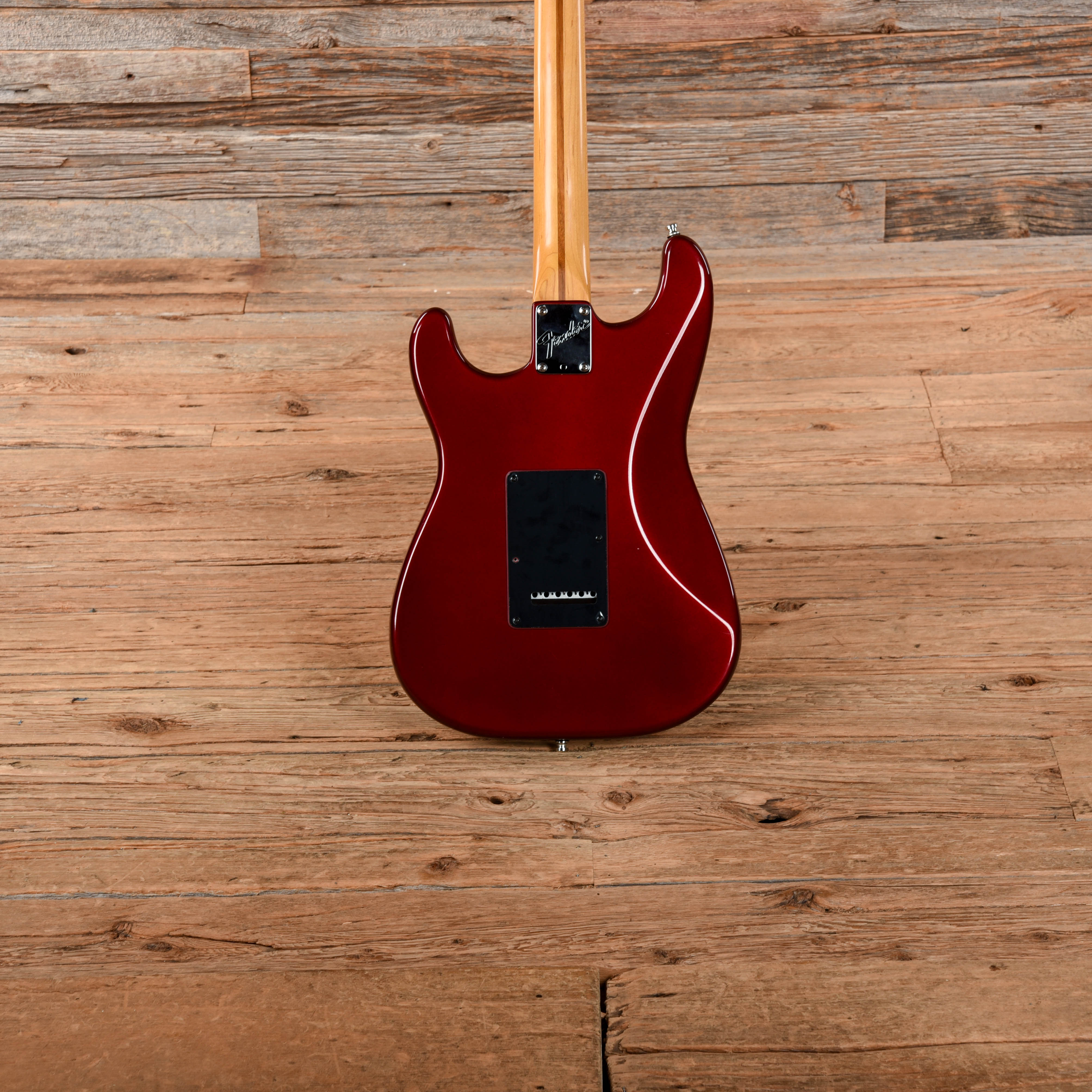 Fender American Series Stratocaster Neck 1984 w/90s Candy Apple Red Body Candy Apple Red 1984