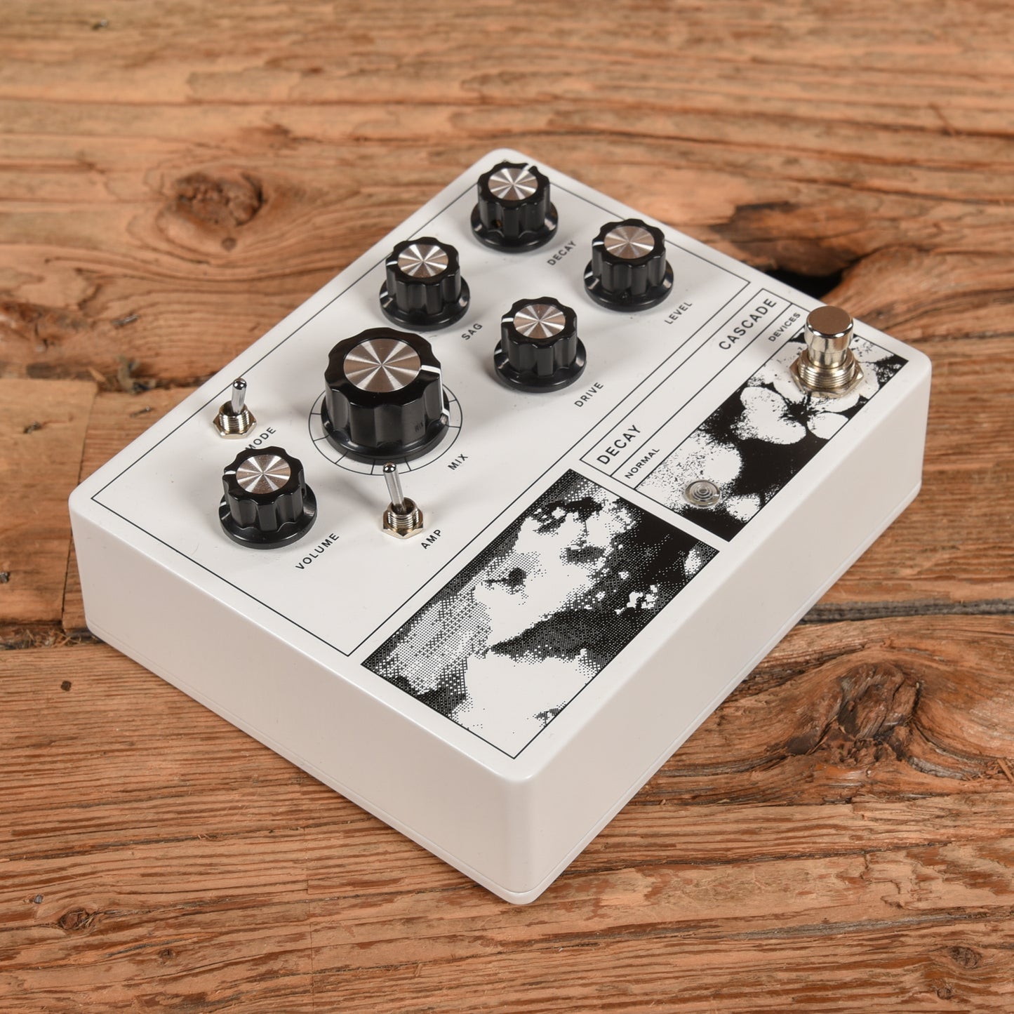 Normal Devices Decay Cascade Effects and Pedals / Reverb