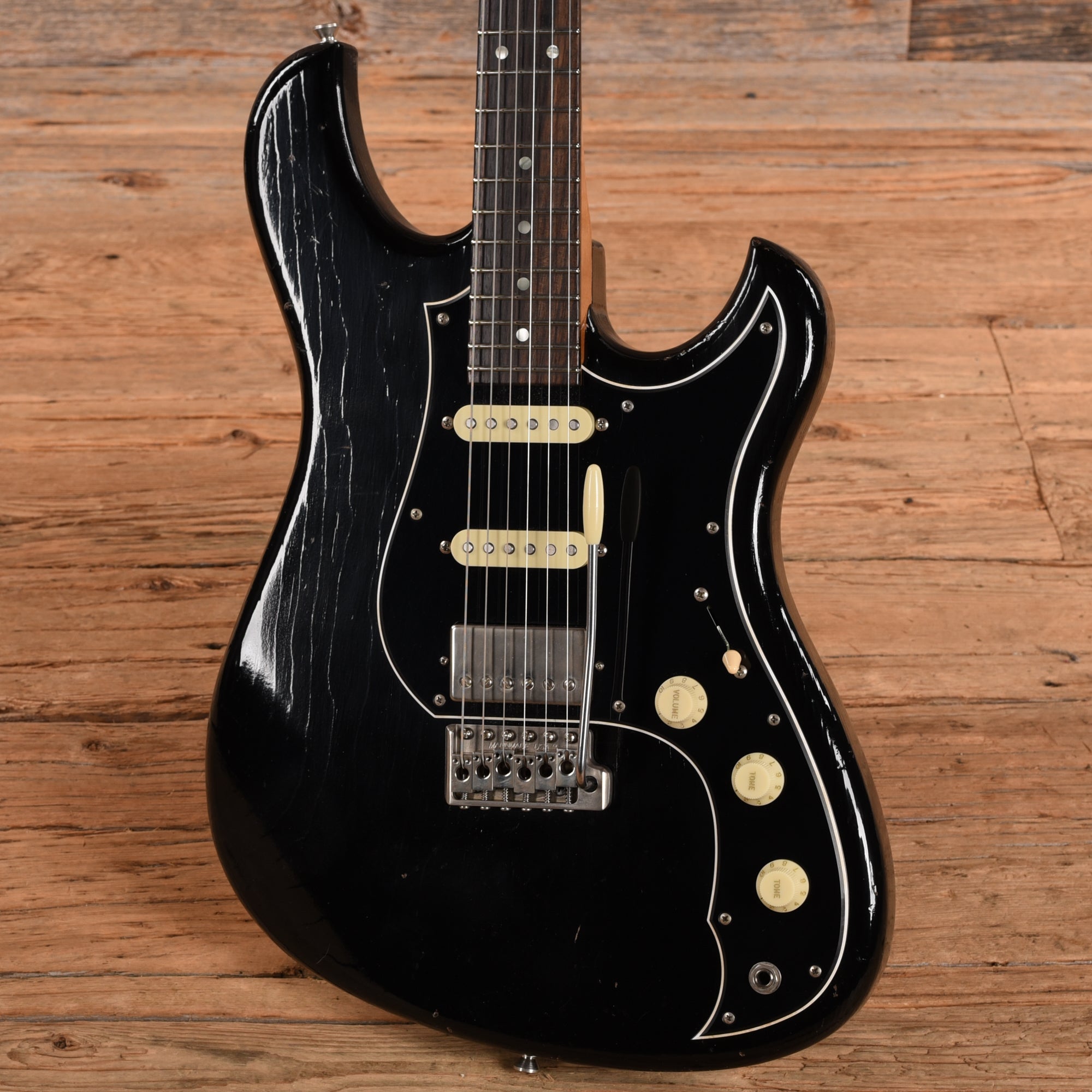 Novo Idris HSS Black Electric Guitars