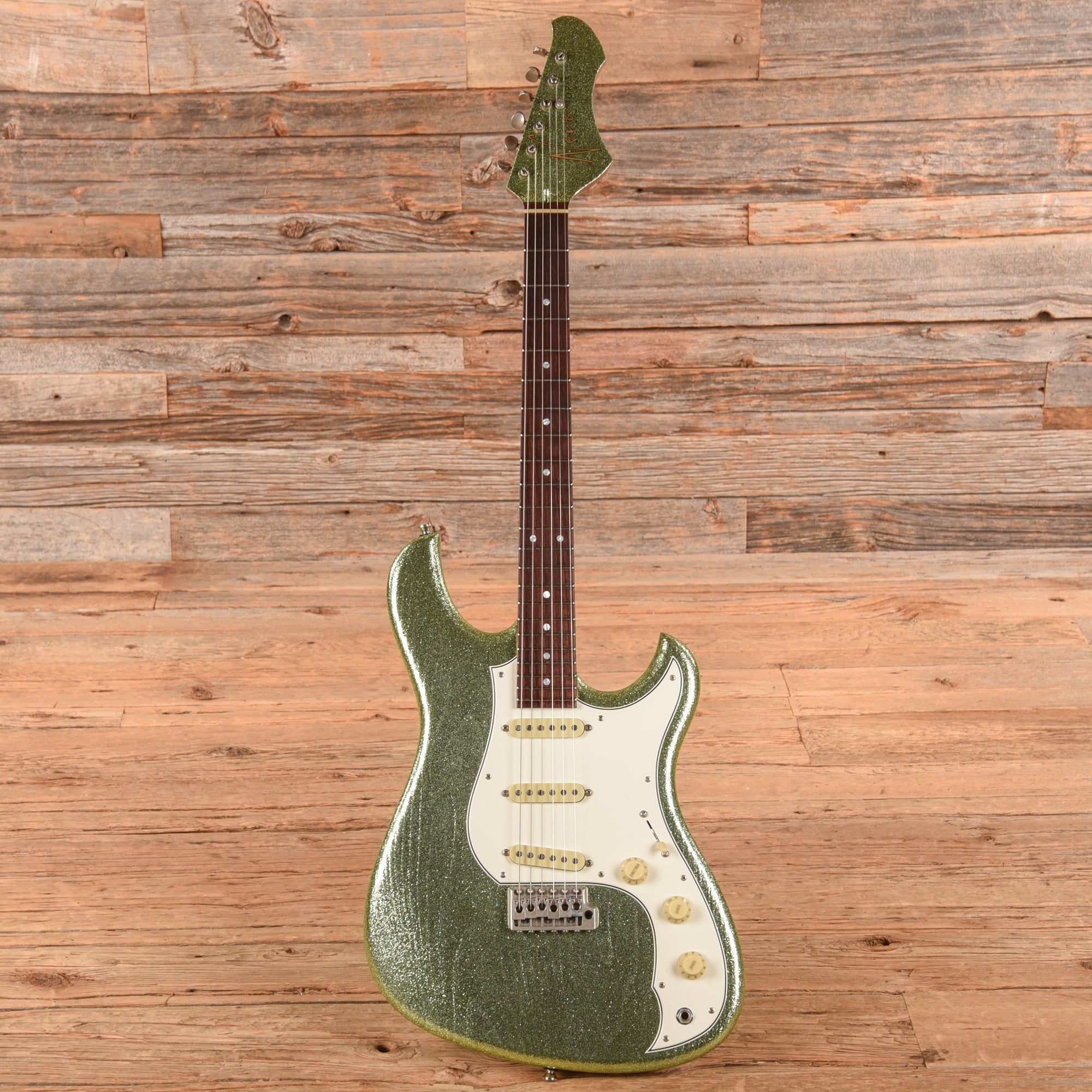 Novo Idris S3 Coke Bottle Green Sparkle 2024 Electric Guitars