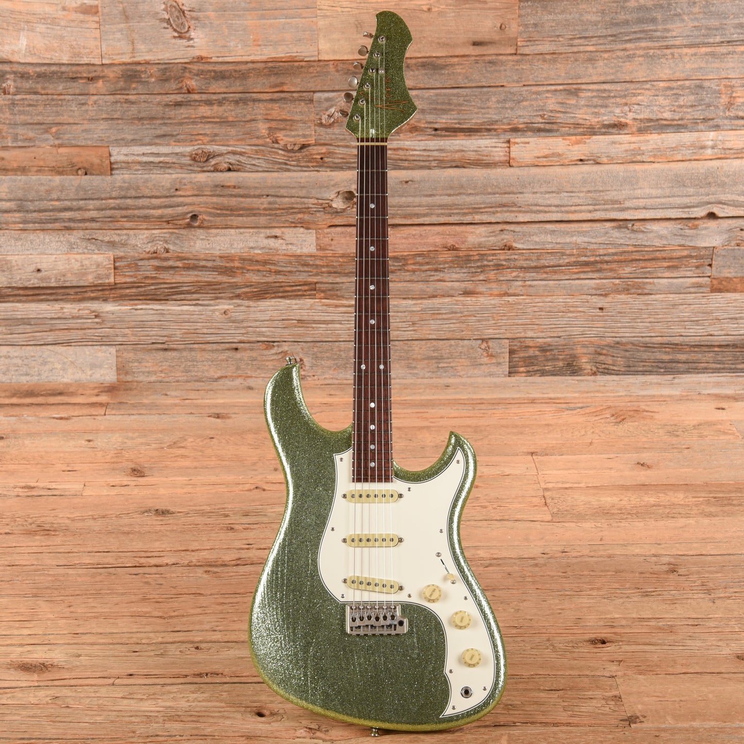 Novo Idris S3 Coke Bottle Green Sparkle 2024 Electric Guitars