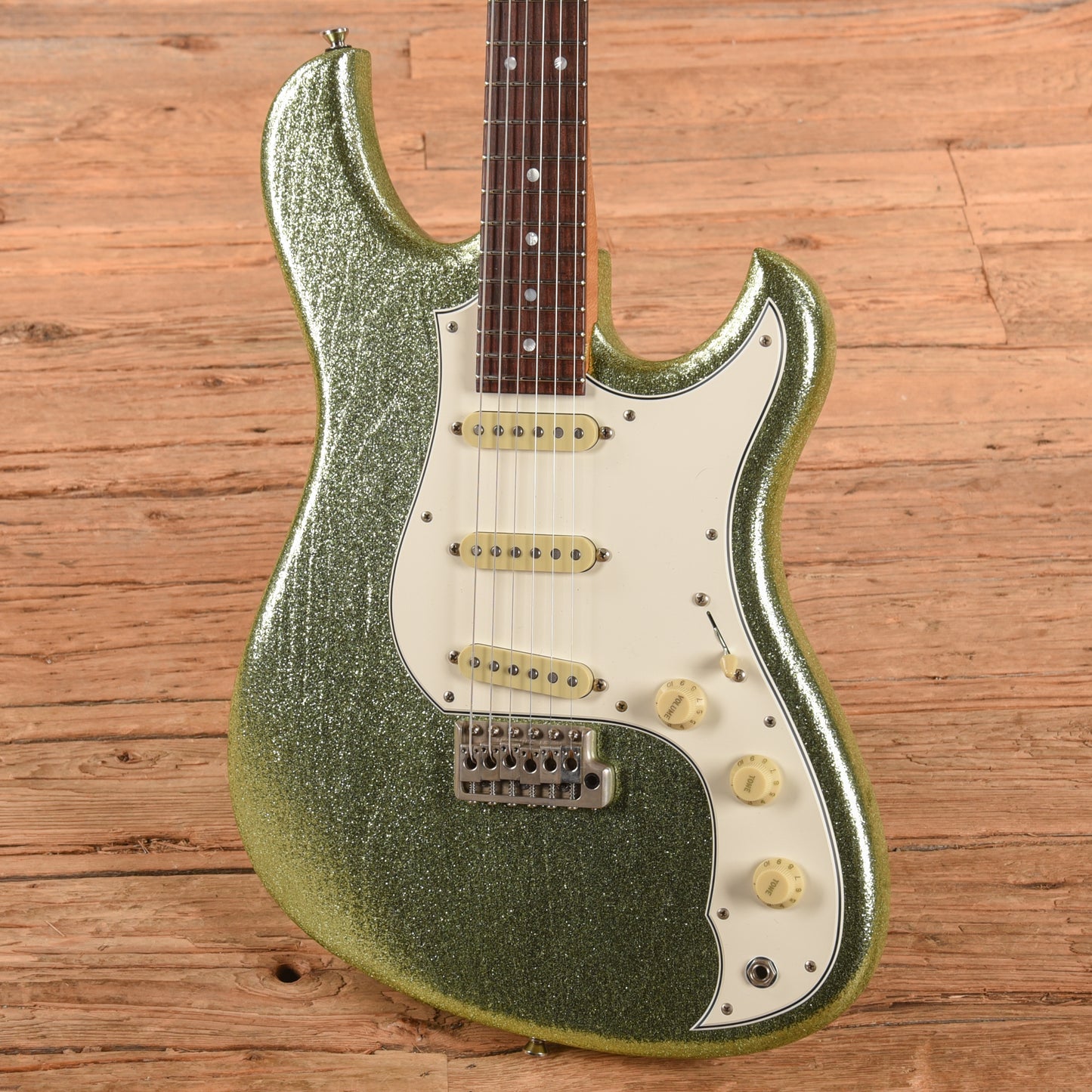 Novo Idris S3 Coke Bottle Green Sparkle 2024 Electric Guitars