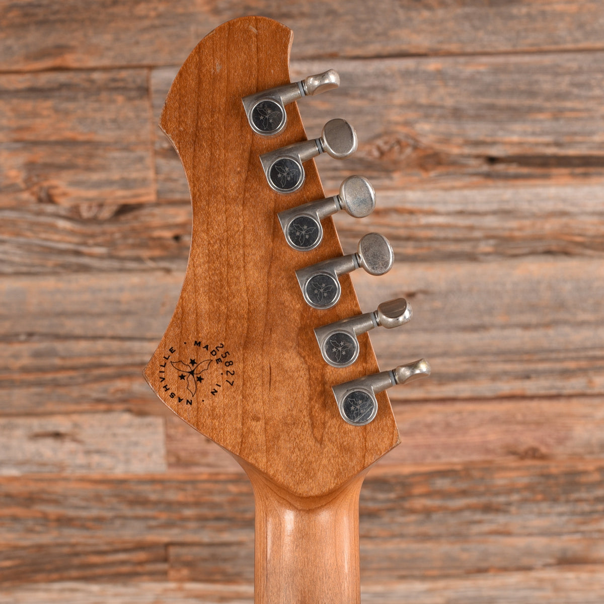Novo Serus J 3-Color Sunburst 2026 Electric Guitars