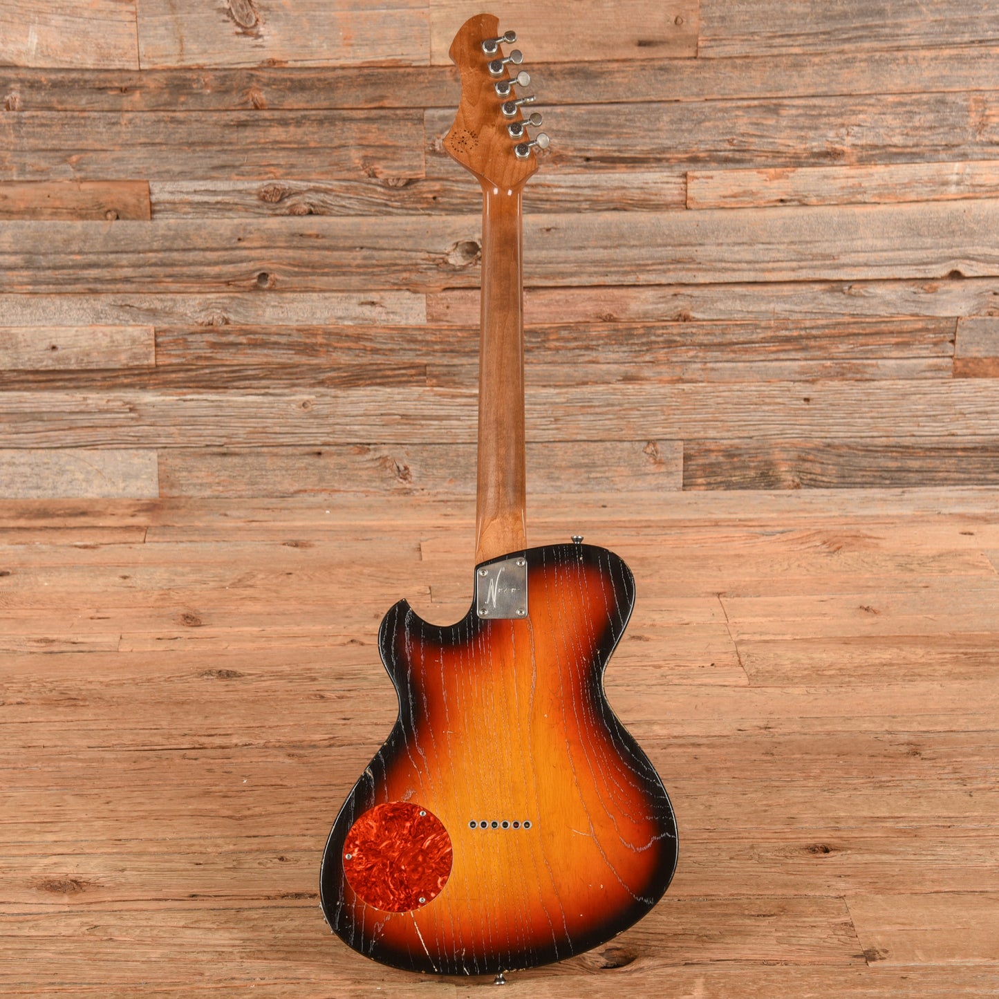 Novo Solus F2 Sunburst Electric Guitars