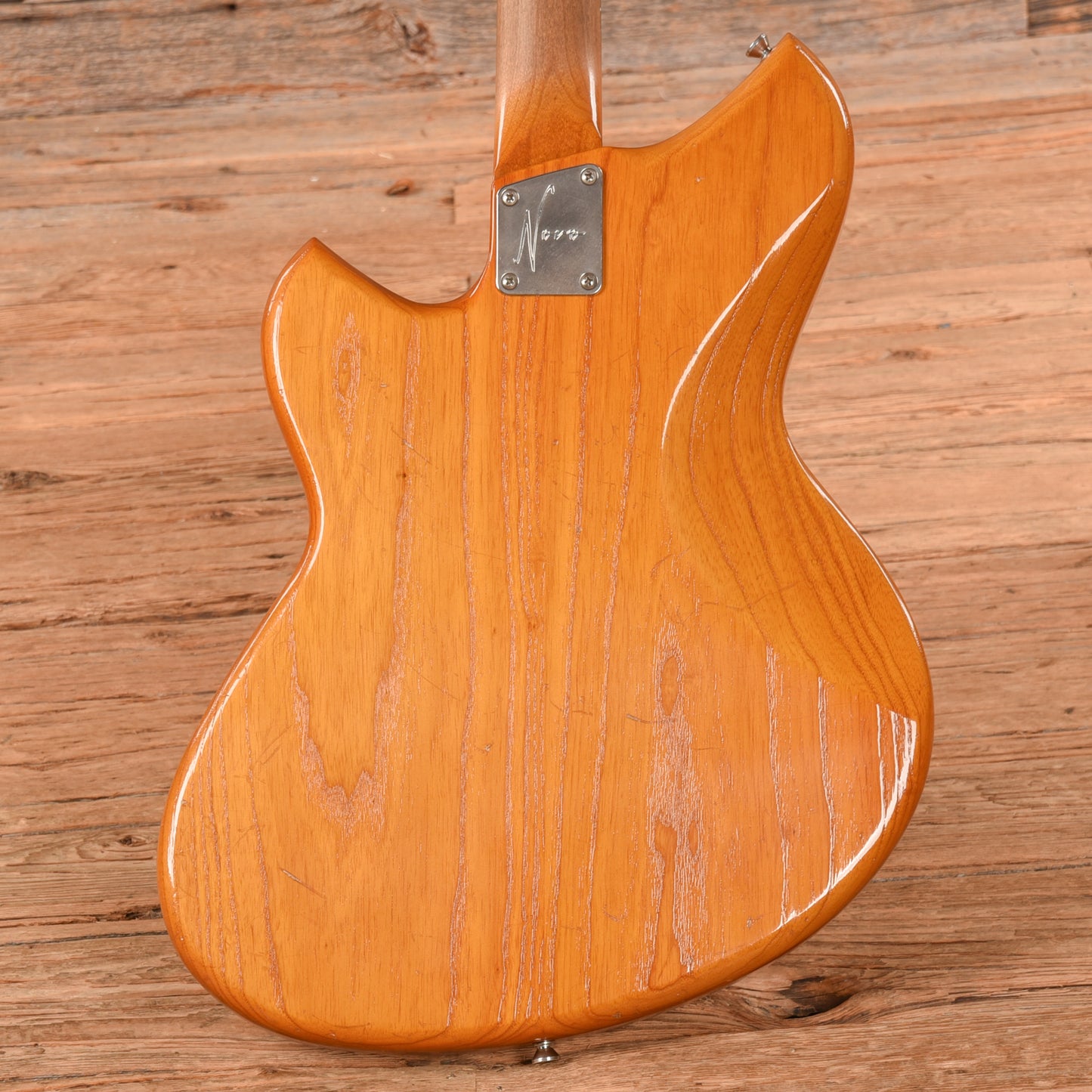 Novo Miris J Natural Electric Guitars / Semi-Hollow