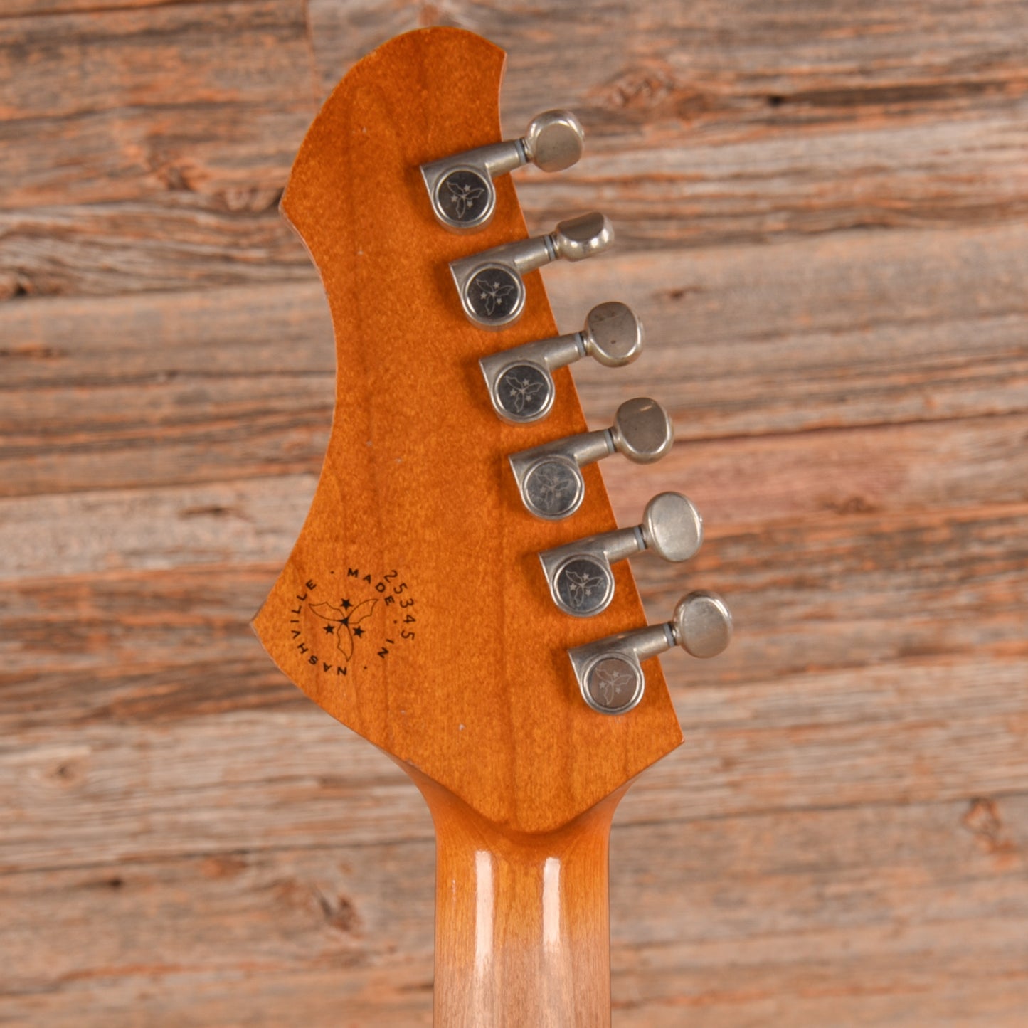 Novo Miris J Natural Electric Guitars / Semi-Hollow