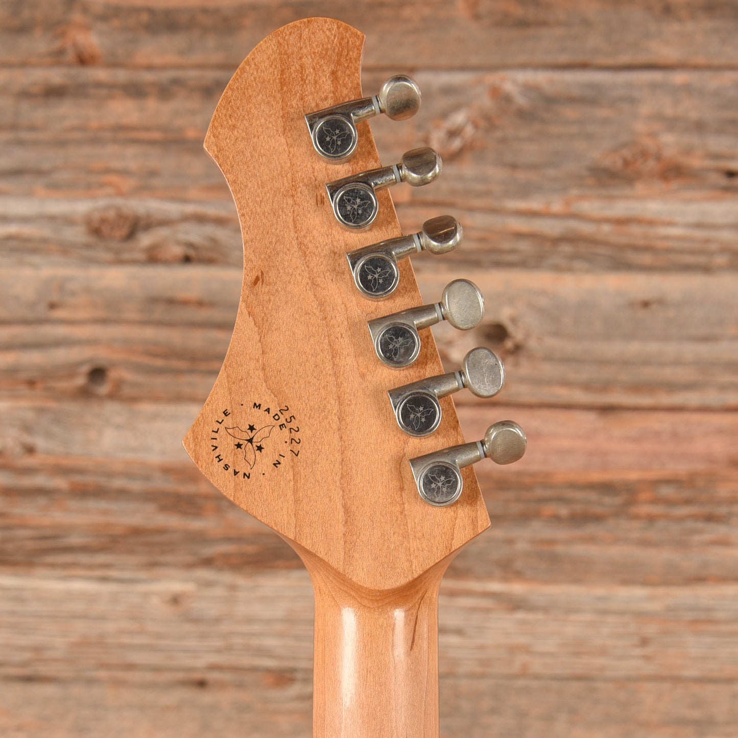 Novo Serus J Custom Silvertone burst Electric Guitars / Solid Body