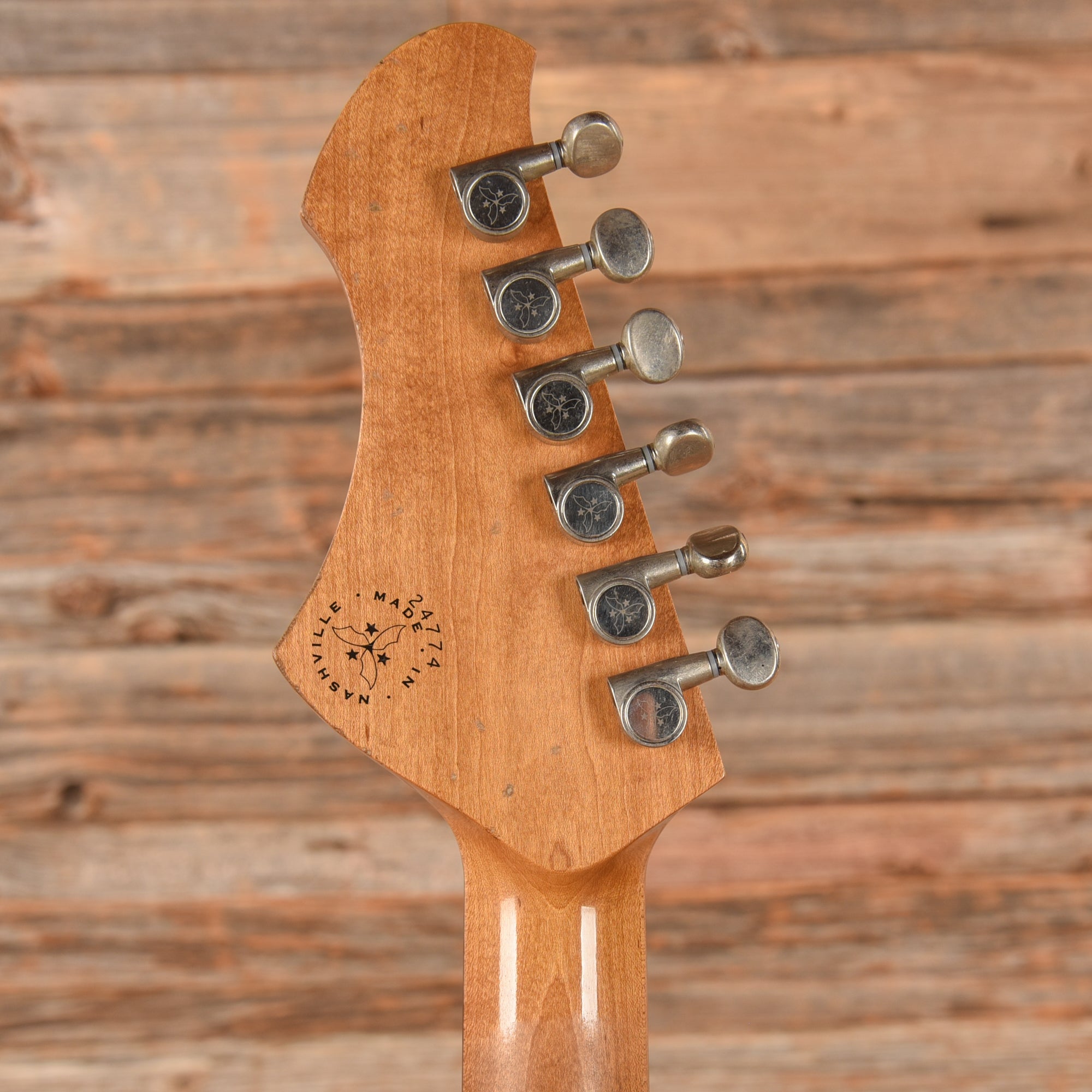 Novo Serus J Red Electric Guitars / Solid Body