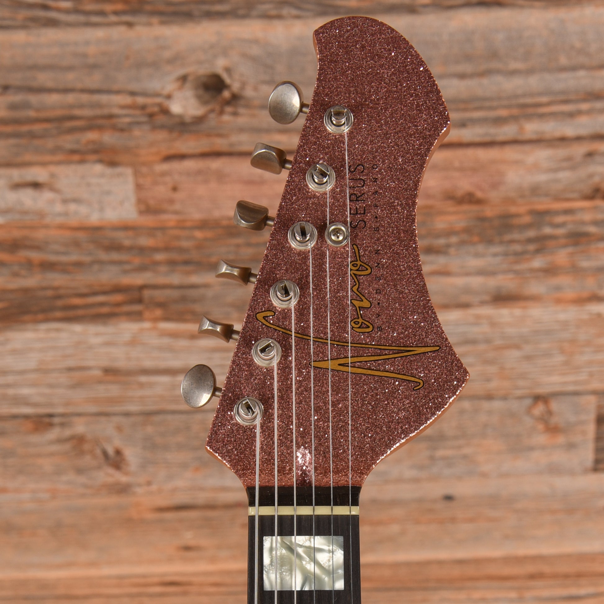 Novo Serus P2 Pink Sparkle 2022 Electric Guitars / Solid Body