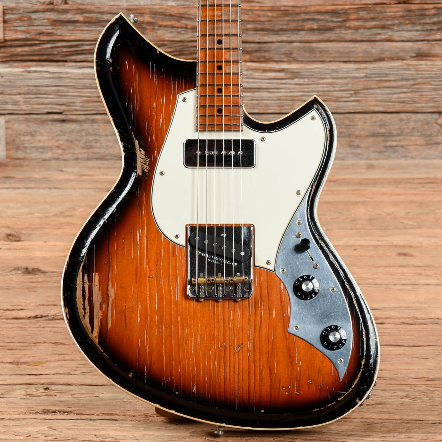 Novo Serus T Sunburst Electric Guitars / Solid Body