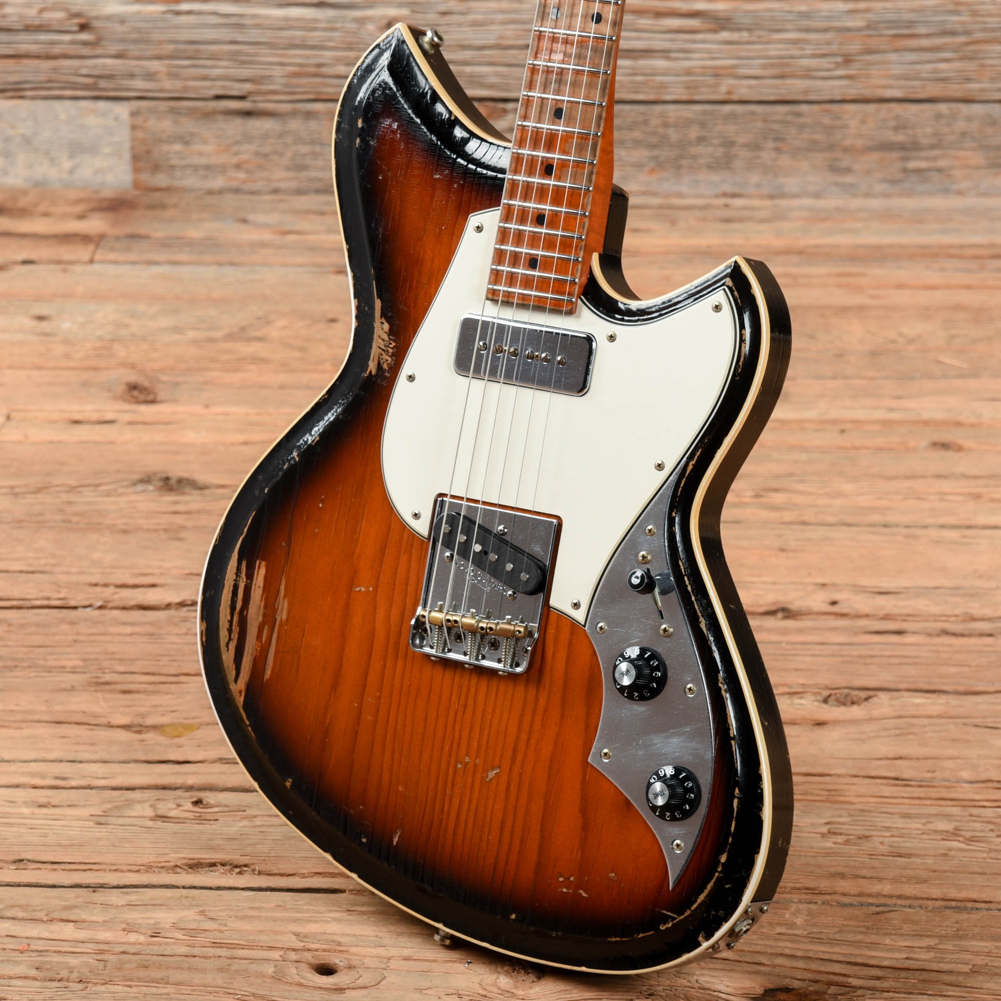Novo Serus T Sunburst Electric Guitars / Solid Body