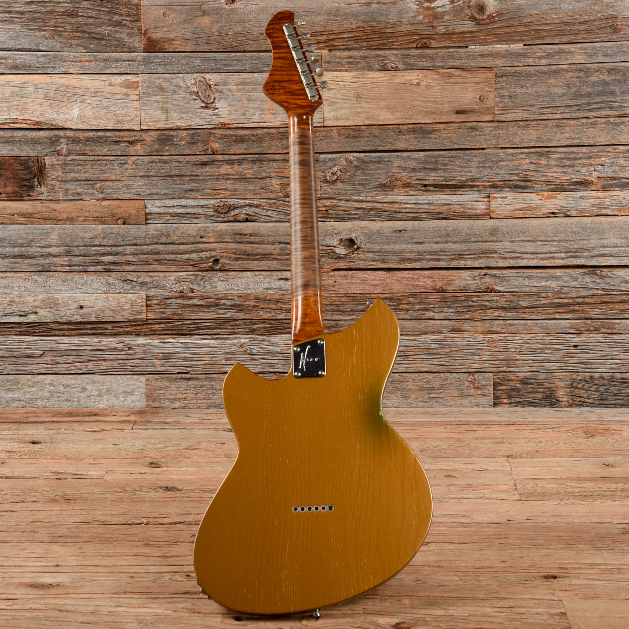 Novo Serus TC Gold Electric Guitars / Solid Body