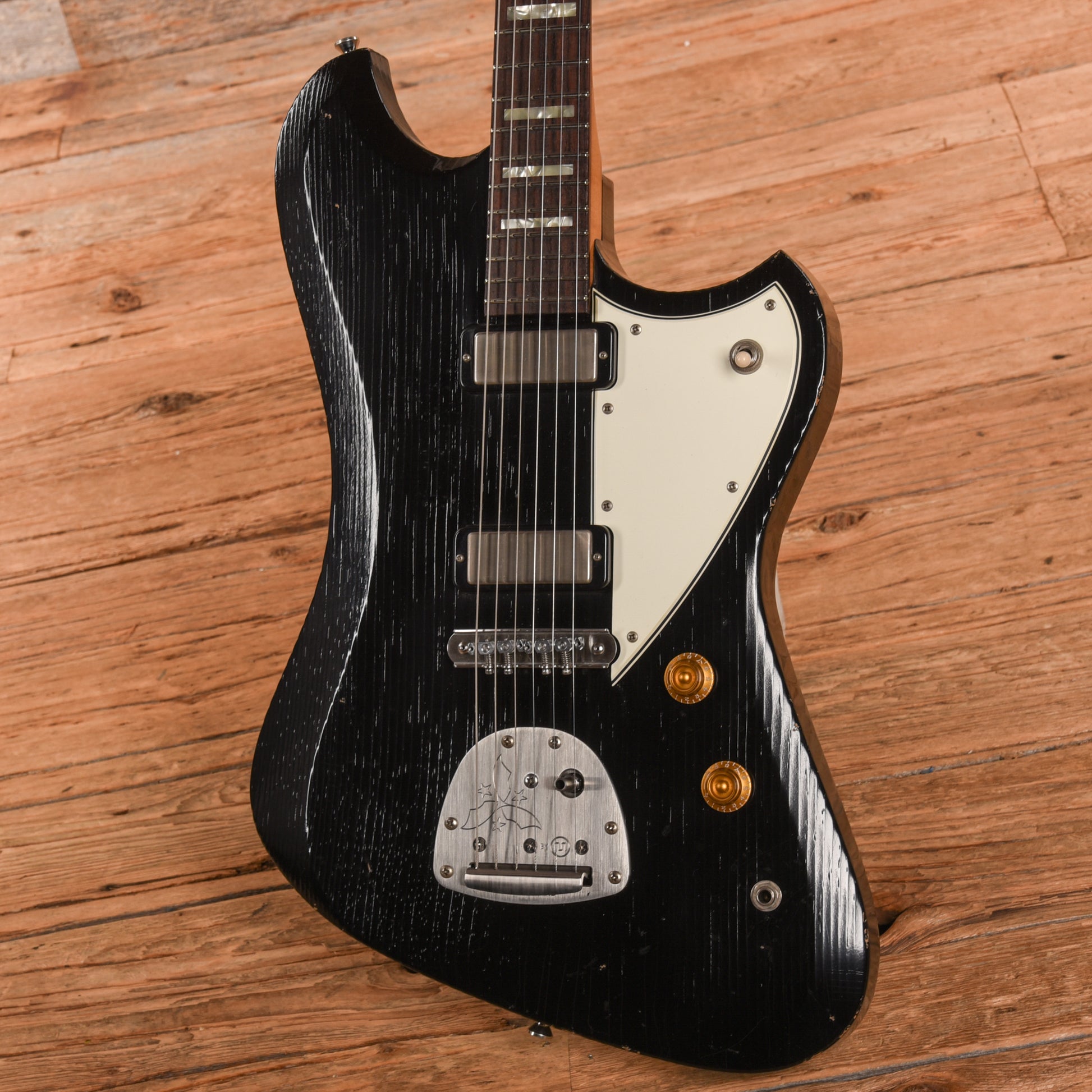Novo Voltur Black Electric Guitars / Solid Body