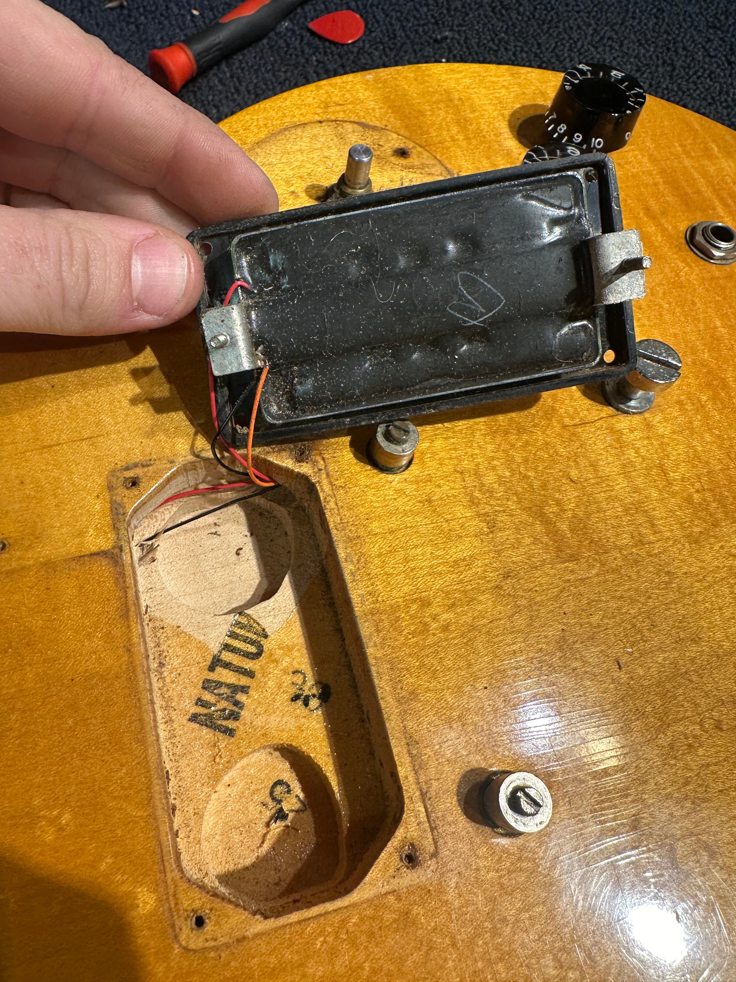 Gibson L6S Natural 1977