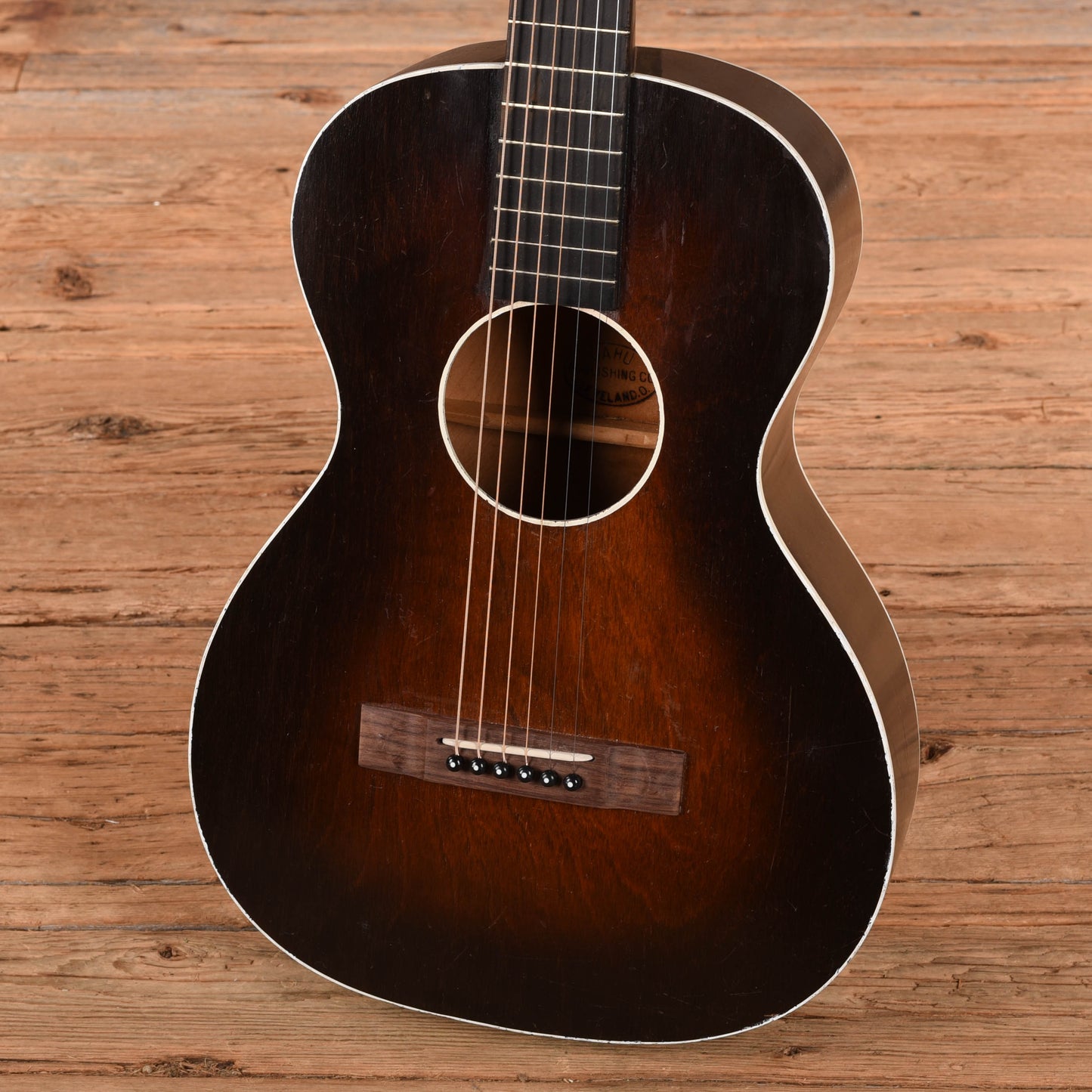 Oahu Parlor Sunburst Acoustic Guitars