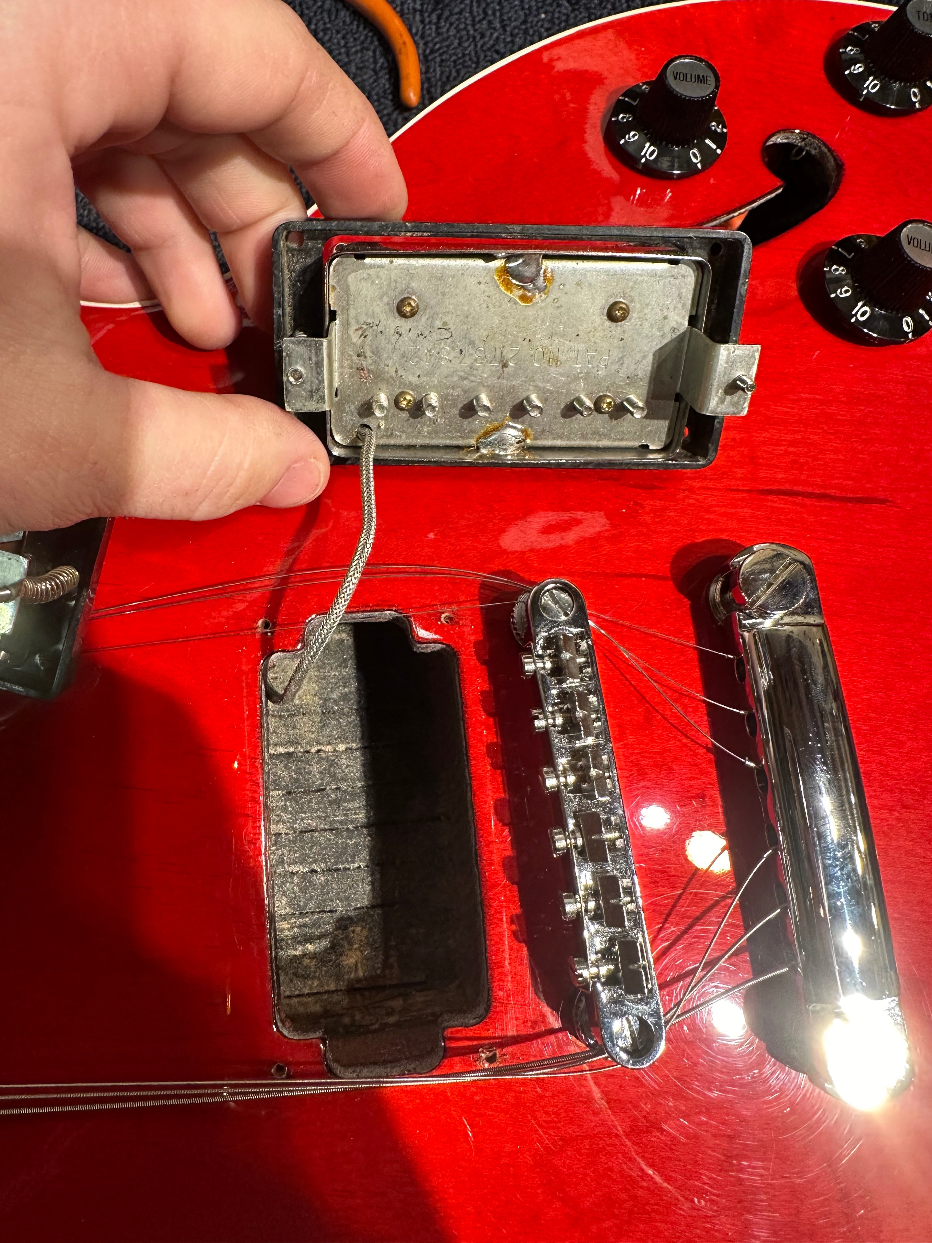 Gibson ES-335 Cherry Refin 1969