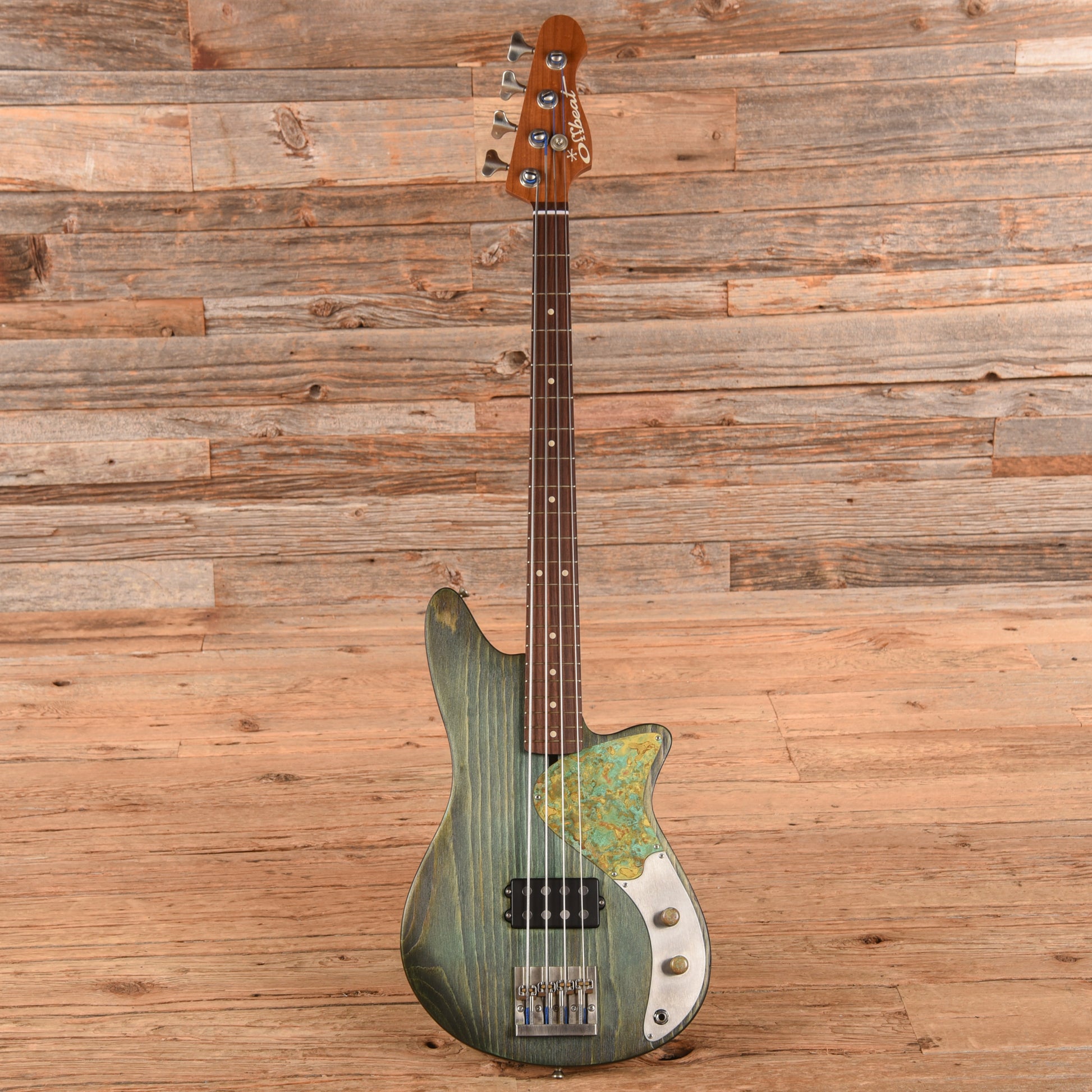 Offbeat Guitars Marilyn Jade Glow 2023 Bass Guitars