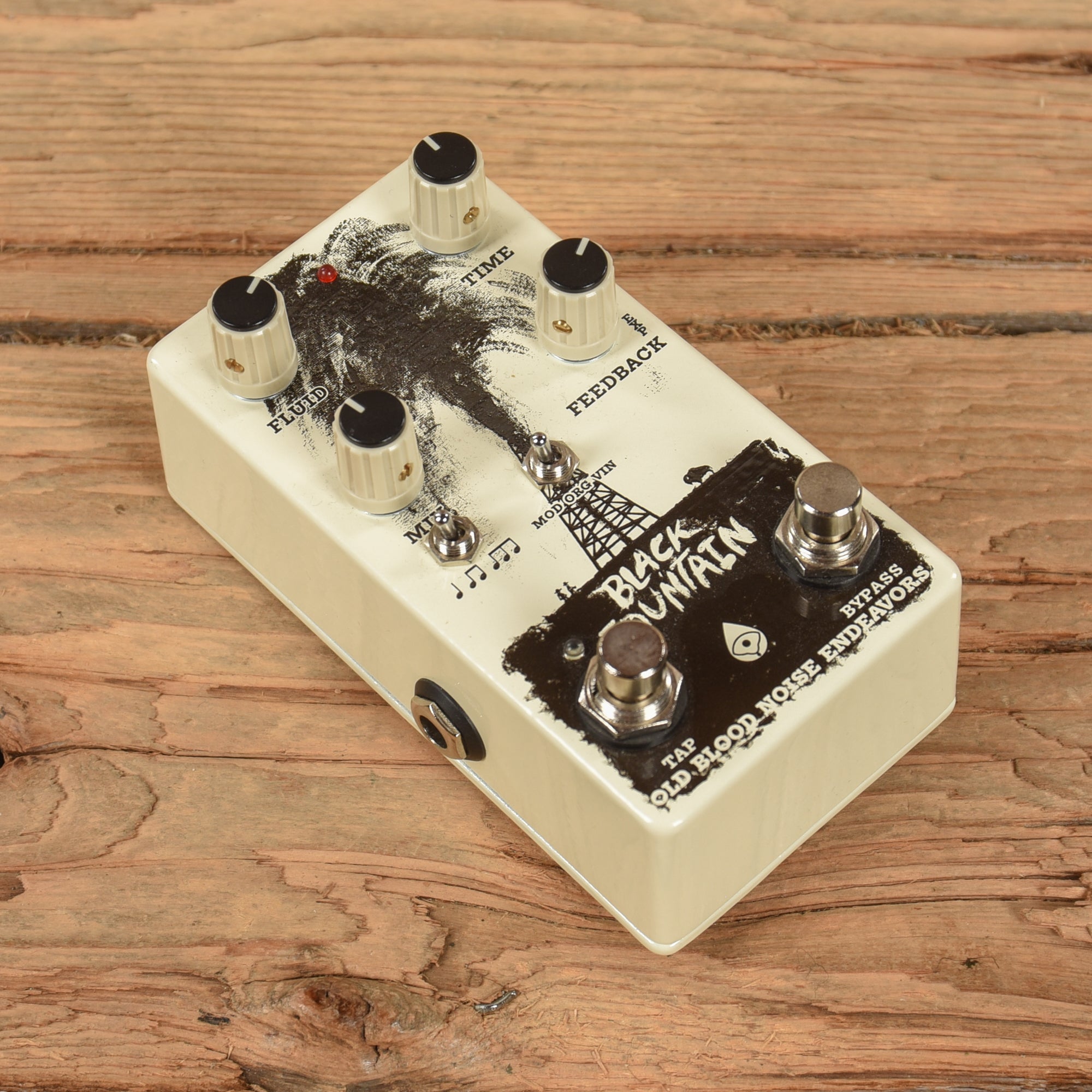 Old Blood Noise Black Fountain Delay Effects and Pedals / Delay