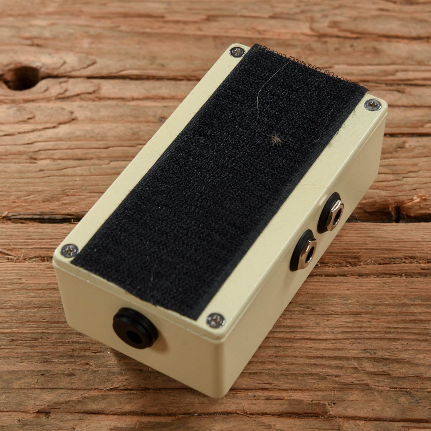 Old Blood Noise Black Fountain Delay Effects and Pedals / Delay