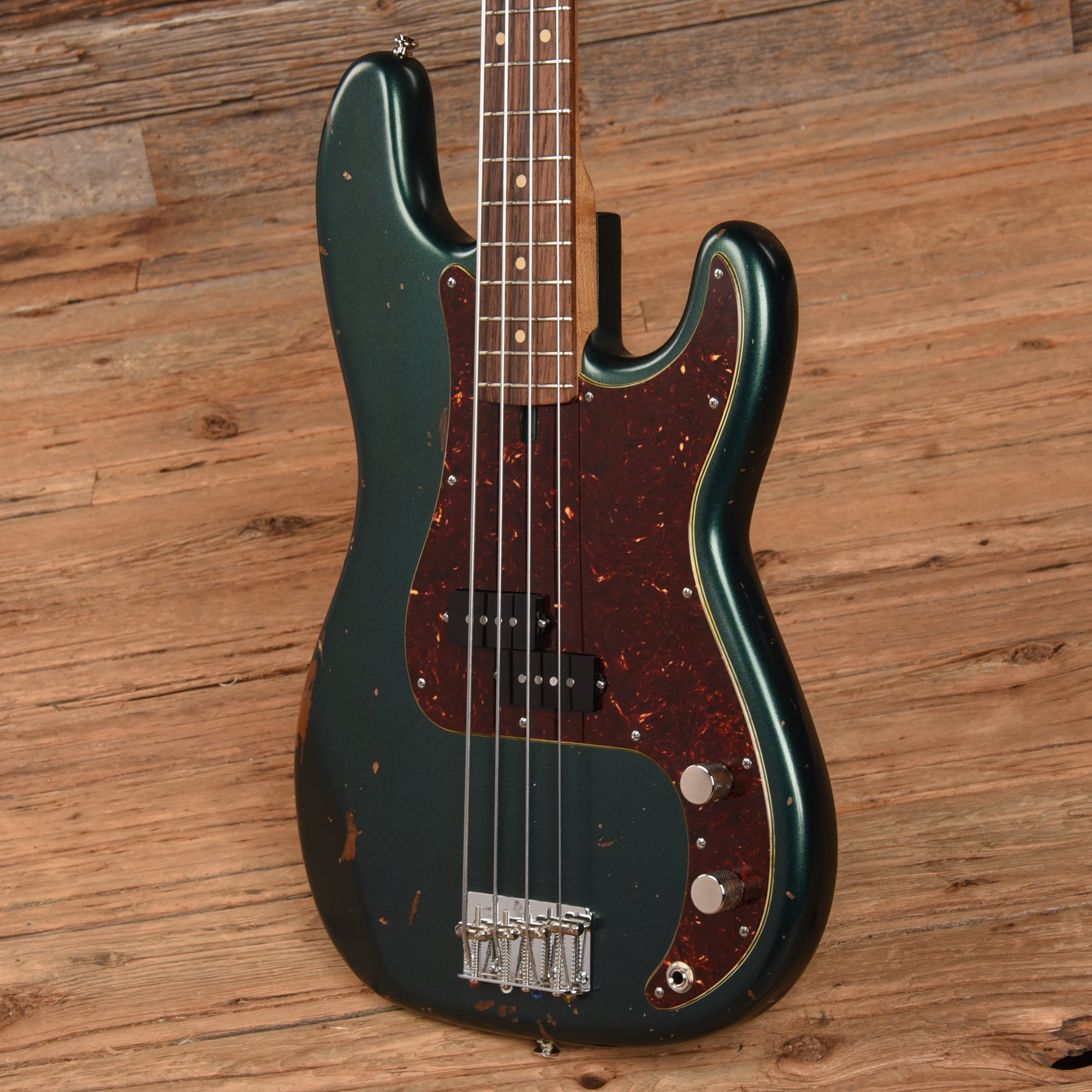 Olinto by LaBella P-Bass Relic British Racing Green 2024 Bass Guitars / 4-String