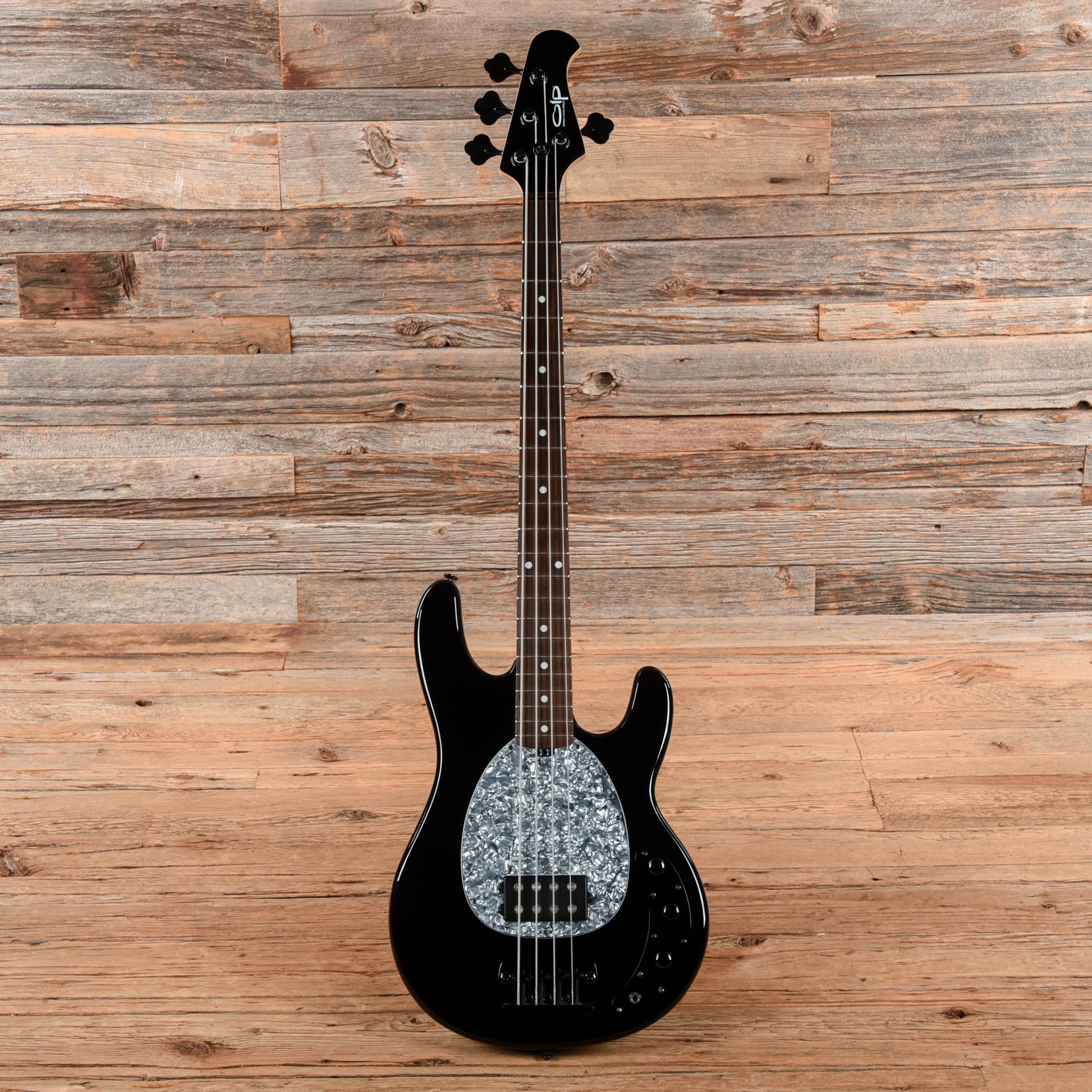 OLP Sting Ray Black Bass Guitars / 5-String or More