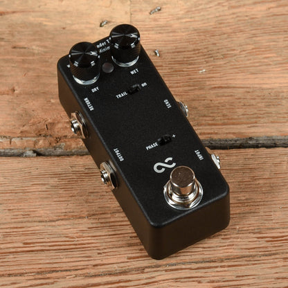 One Control Minimal Series Moquite Blender Trail with BJF Buffer Effects and Pedals / Controllers, Volume and Expression