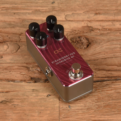One Control Strawberry Red Effects and Pedals / Overdrive and Boost