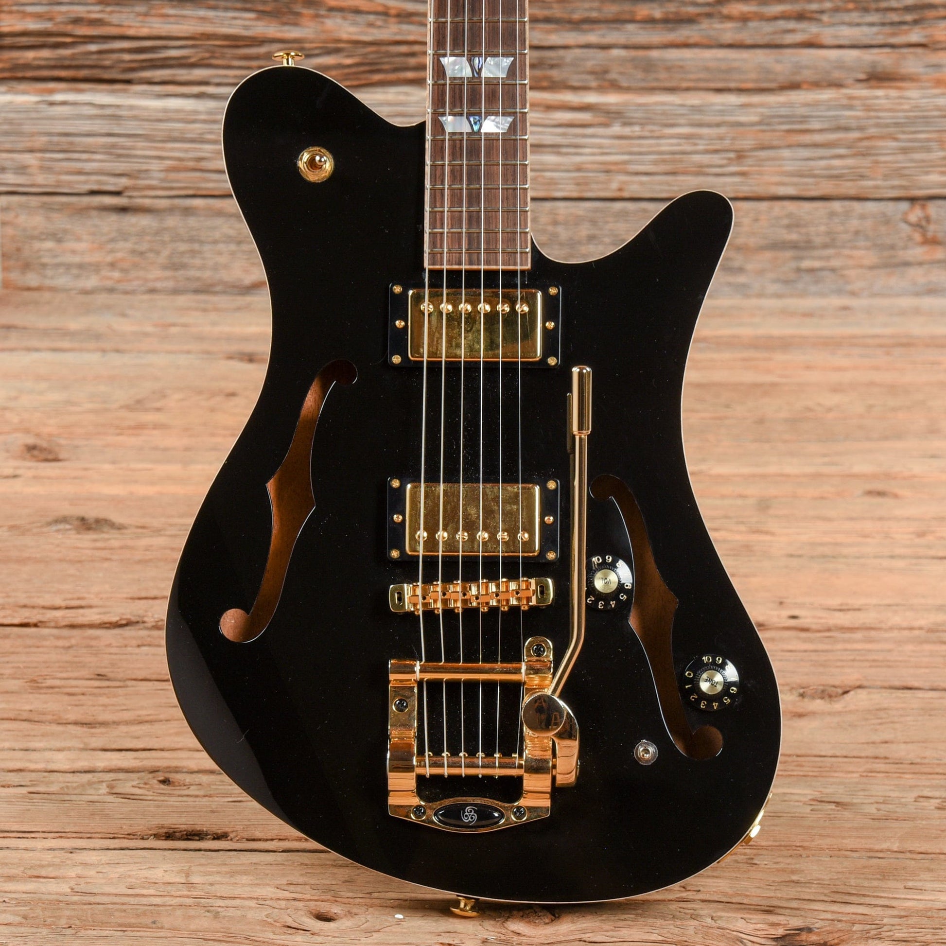 Oopegg Supreme Collection Trailbreaker Mark III Black w/Magneto Custom Humbuckers Electric Guitars / Semi-Hollow