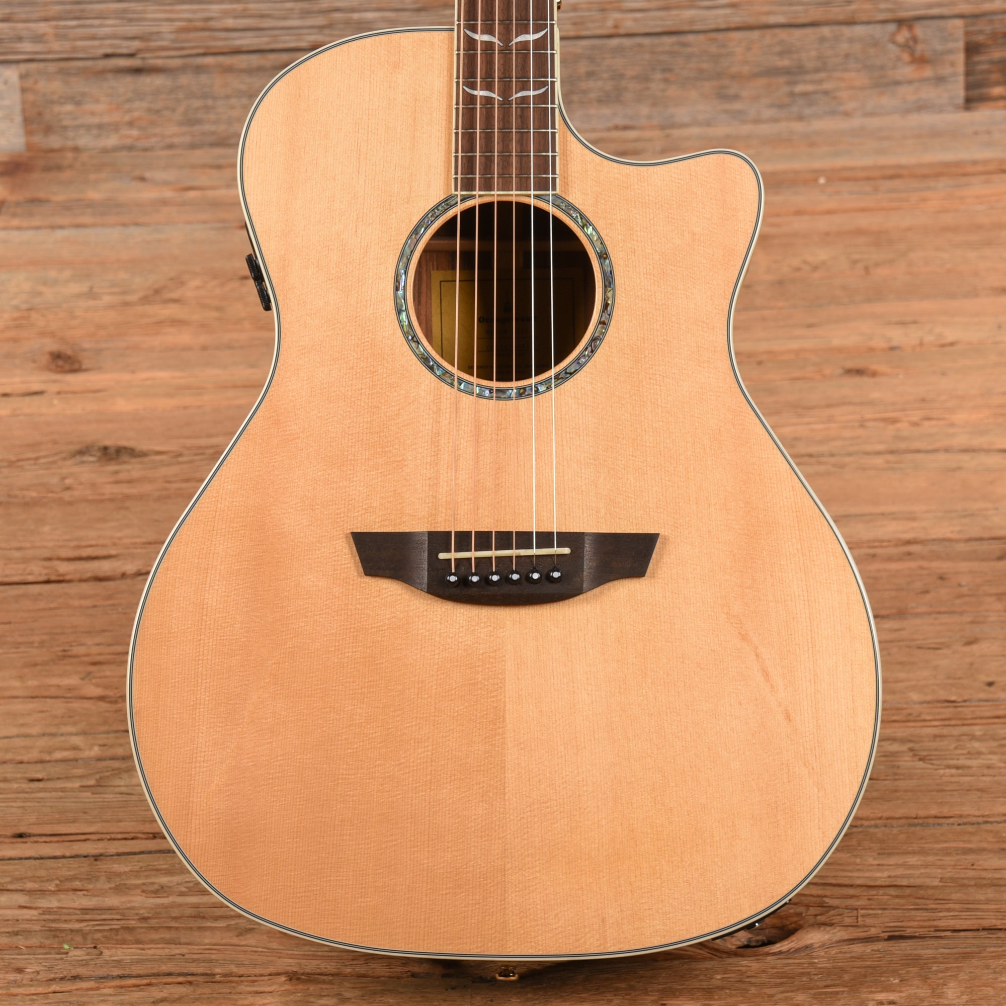 Orangewood Mason Live Natural Acoustic Guitars / OM and Auditorium