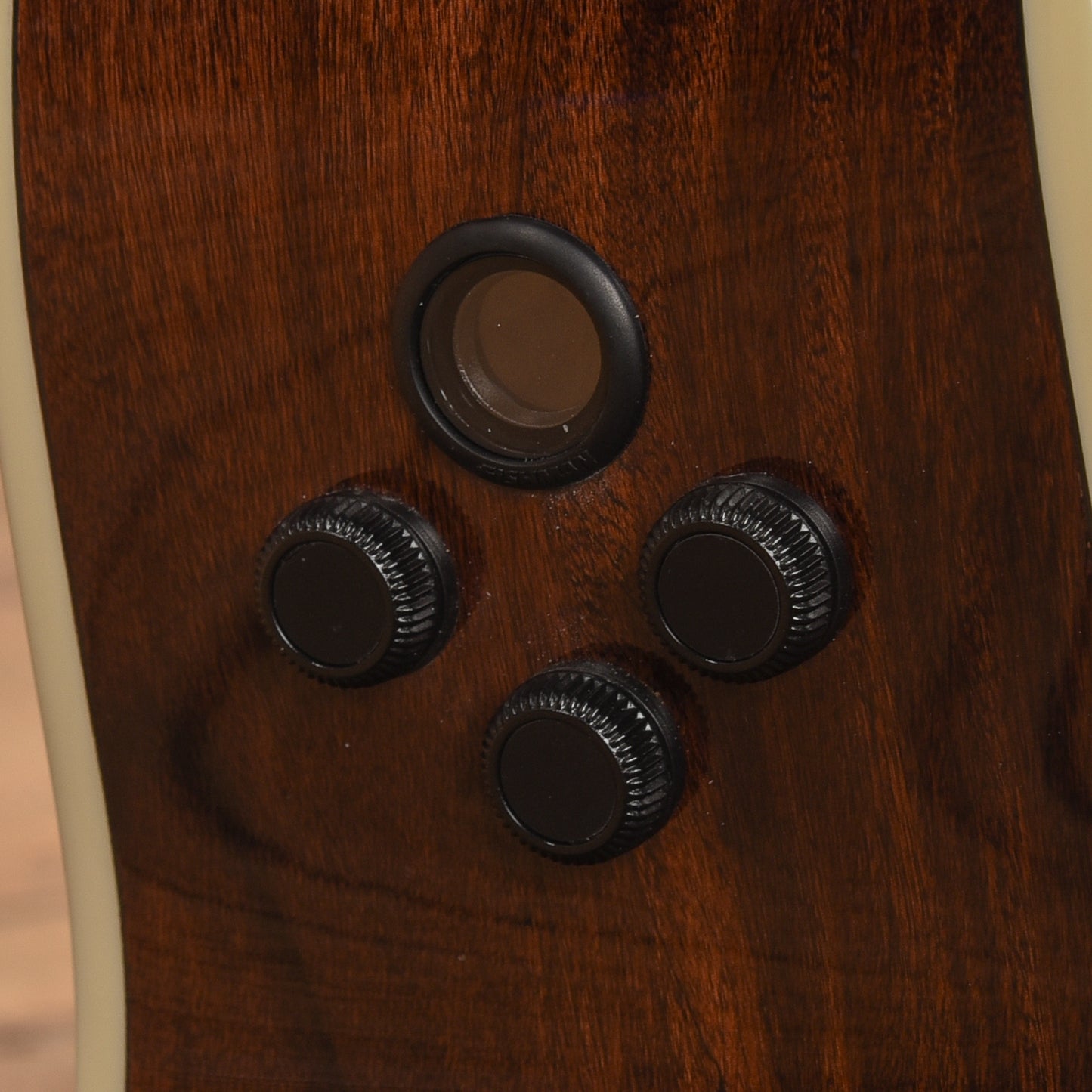 Orangewood Mason Live Natural Acoustic Guitars / OM and Auditorium