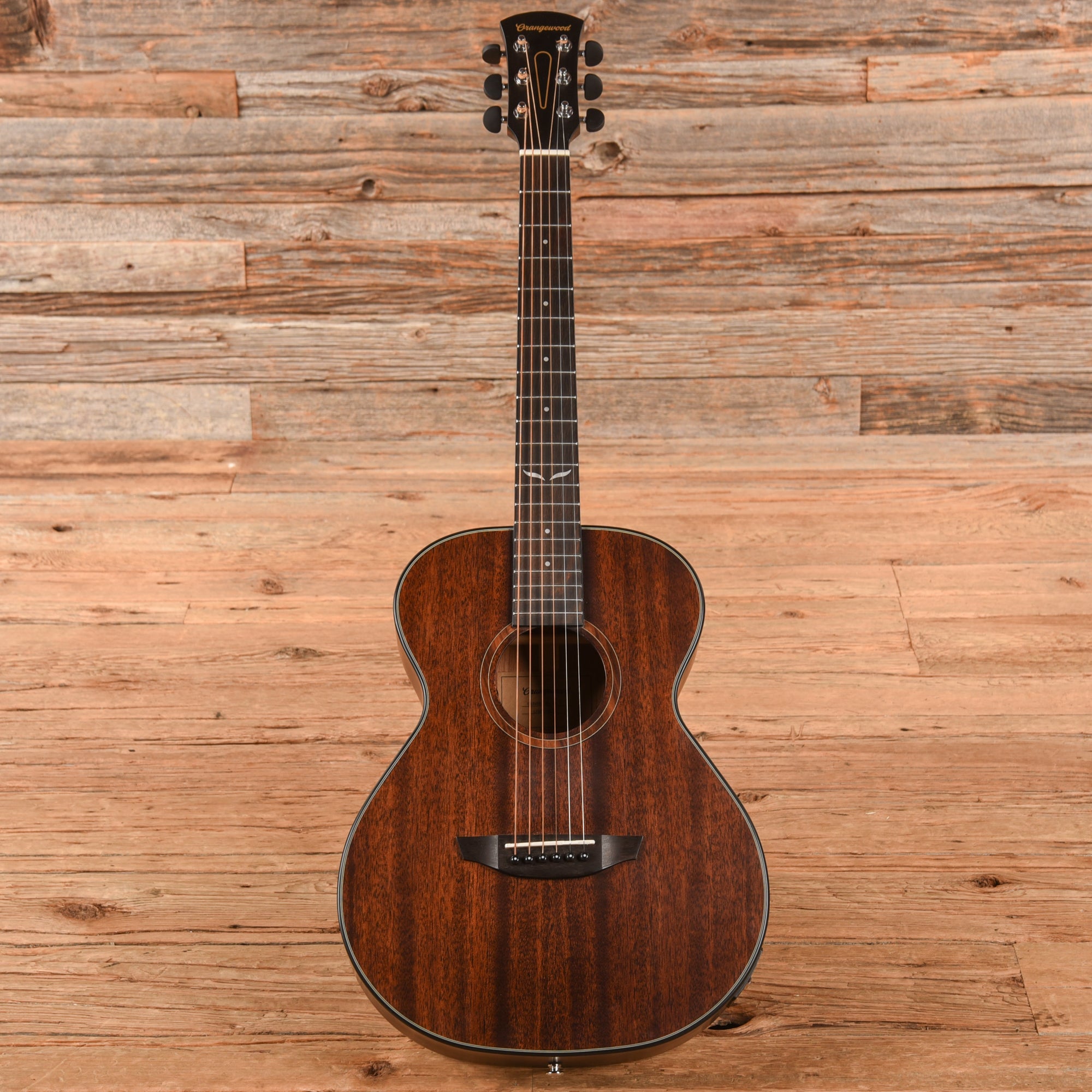 Orangewood Oliver Jr Live Natural Acoustic Guitars / OM and Auditorium