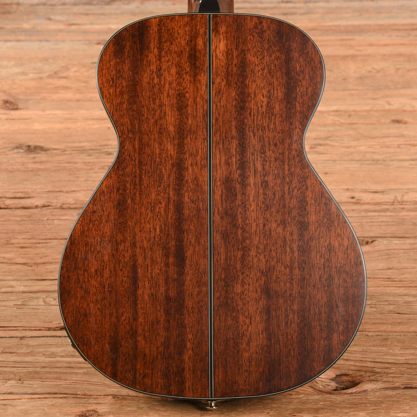 Orangewood Oliver Jr Live Natural Acoustic Guitars / OM and Auditorium