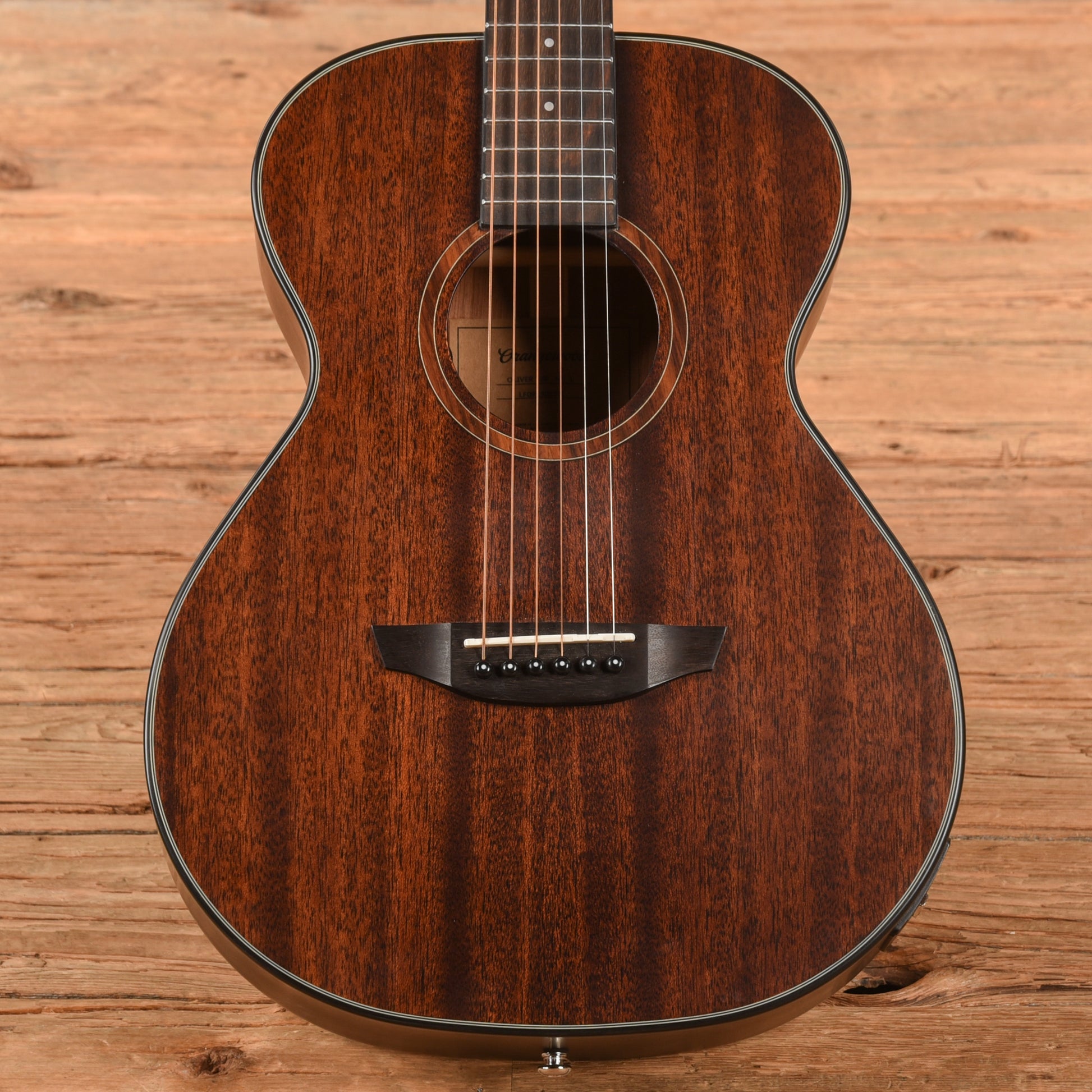 Orangewood Oliver Jr Live Natural Acoustic Guitars / OM and Auditorium