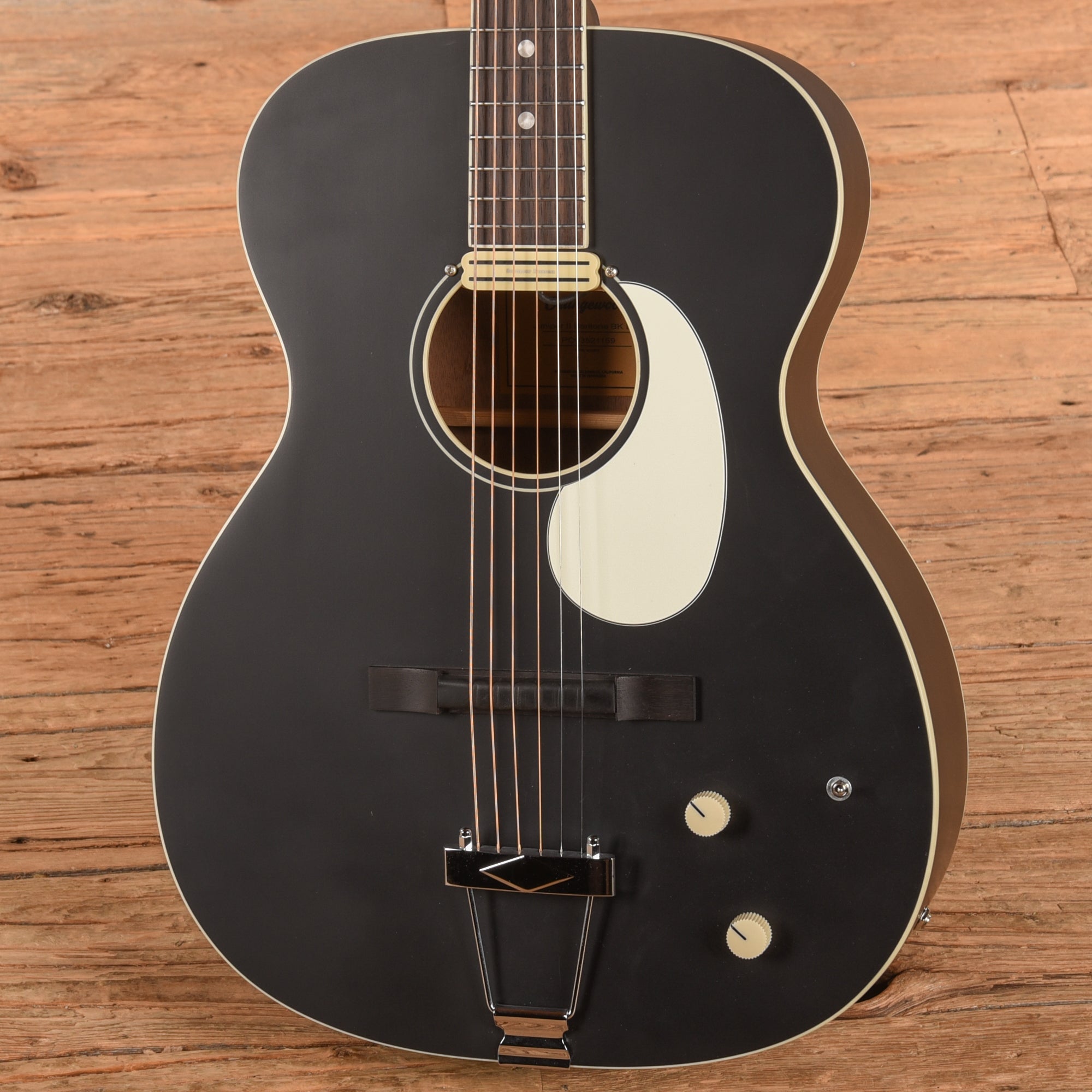 Orangewood Juniper II Baritone Black Live Rubber Bridge Acoustic-Electric Guitar Acoustic Guitars